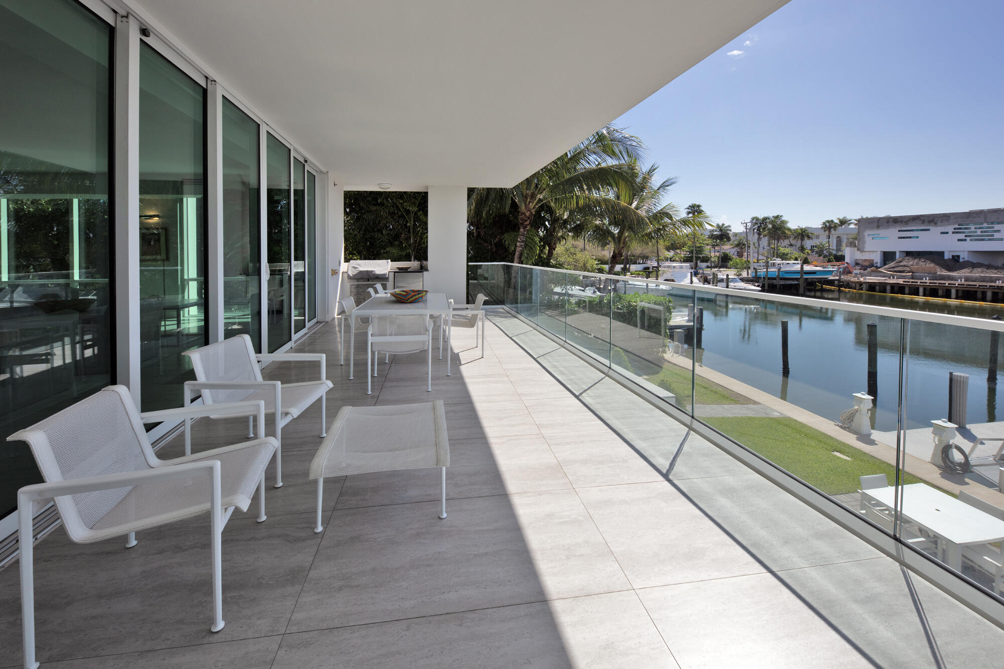 353 Sunset #202 Fort Lauderdale, FL 33301