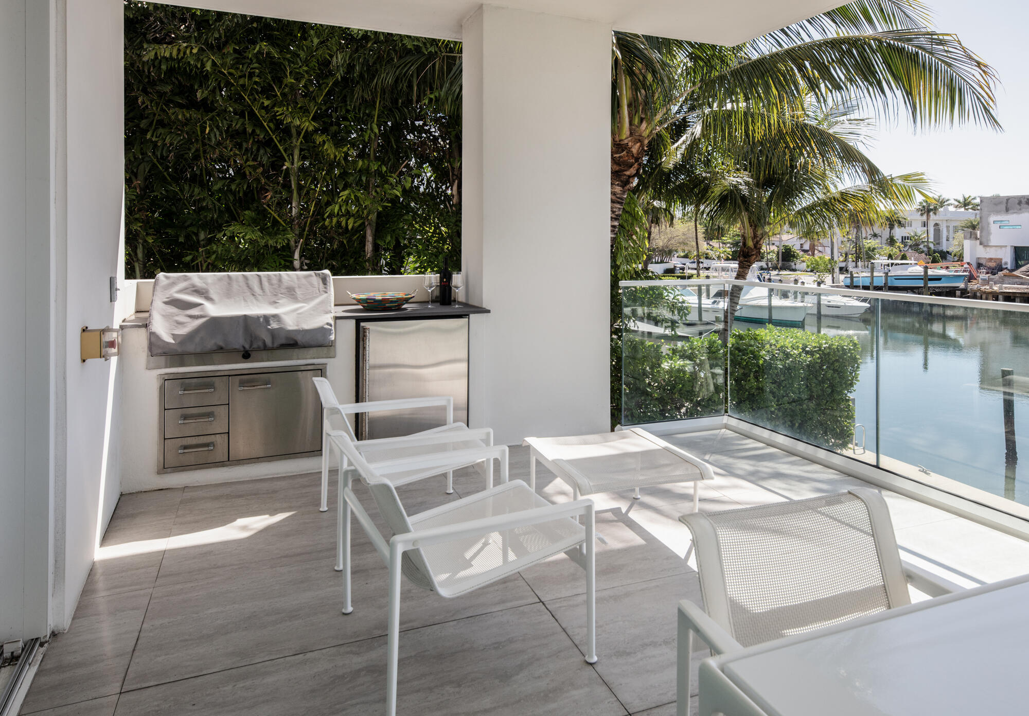 353 Sunset #202 Fort Lauderdale, FL 33301