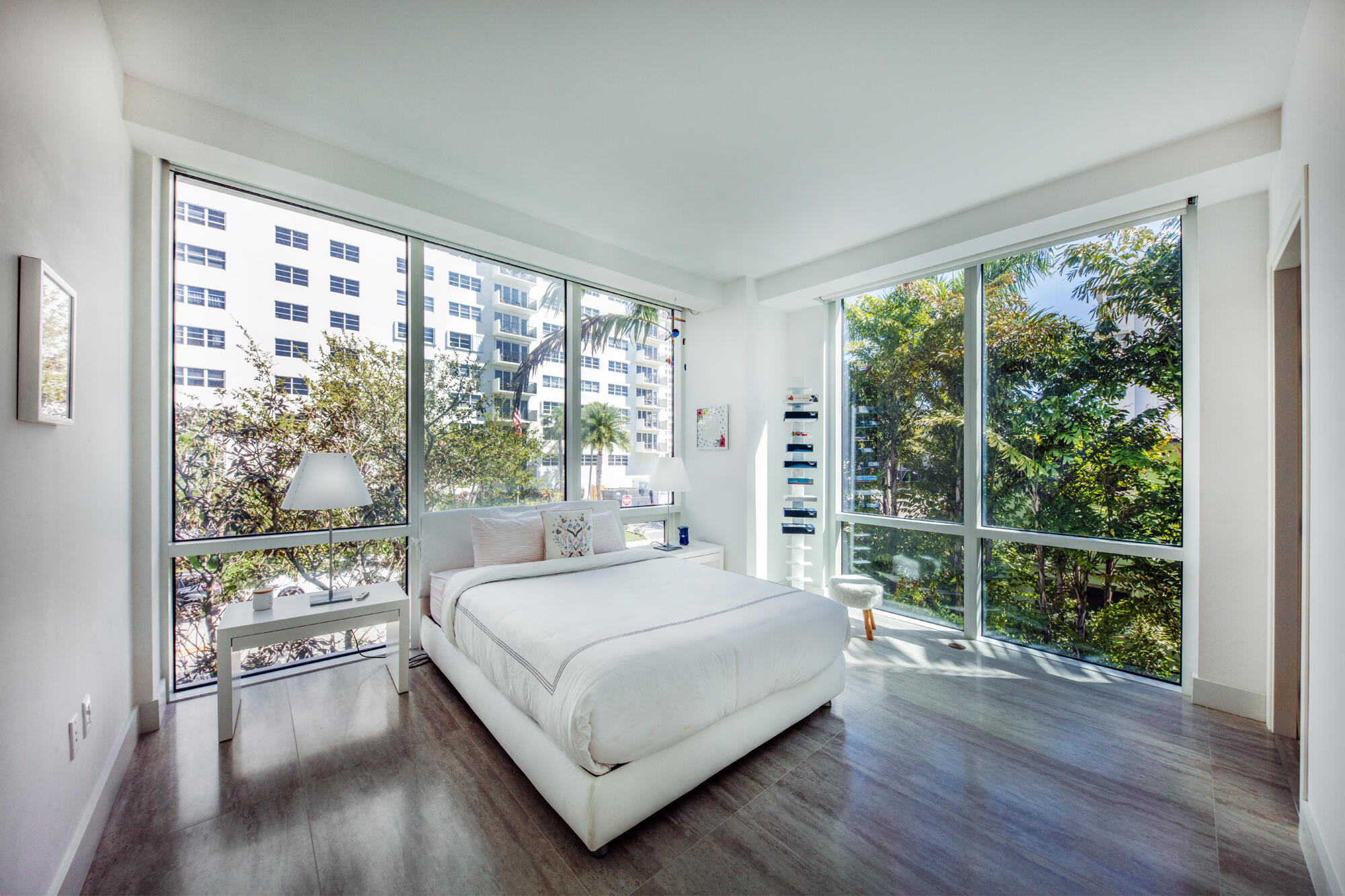 353 Sunset #202 Fort Lauderdale, FL 33301