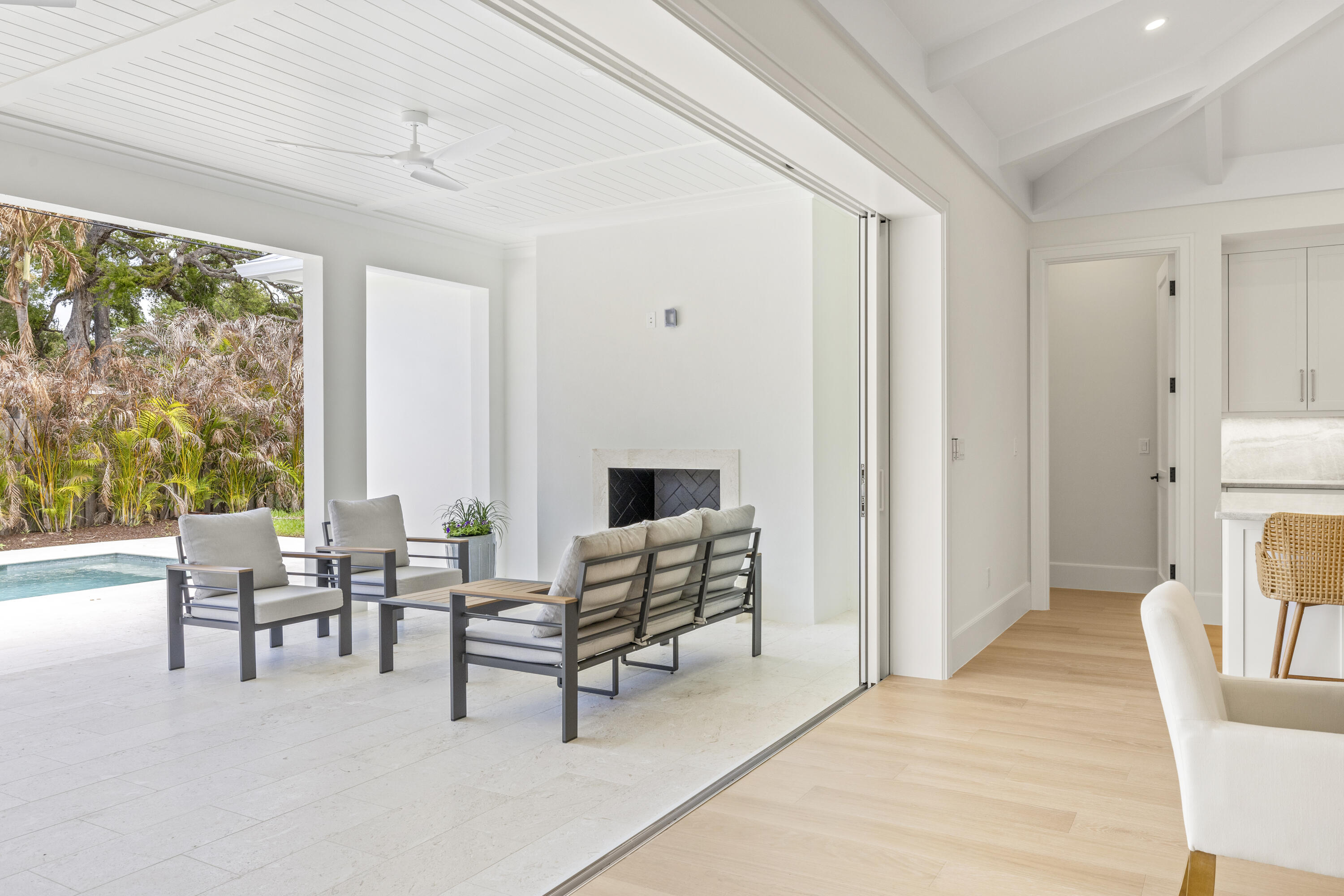 775 Acacia Vero Beach, FL 32963