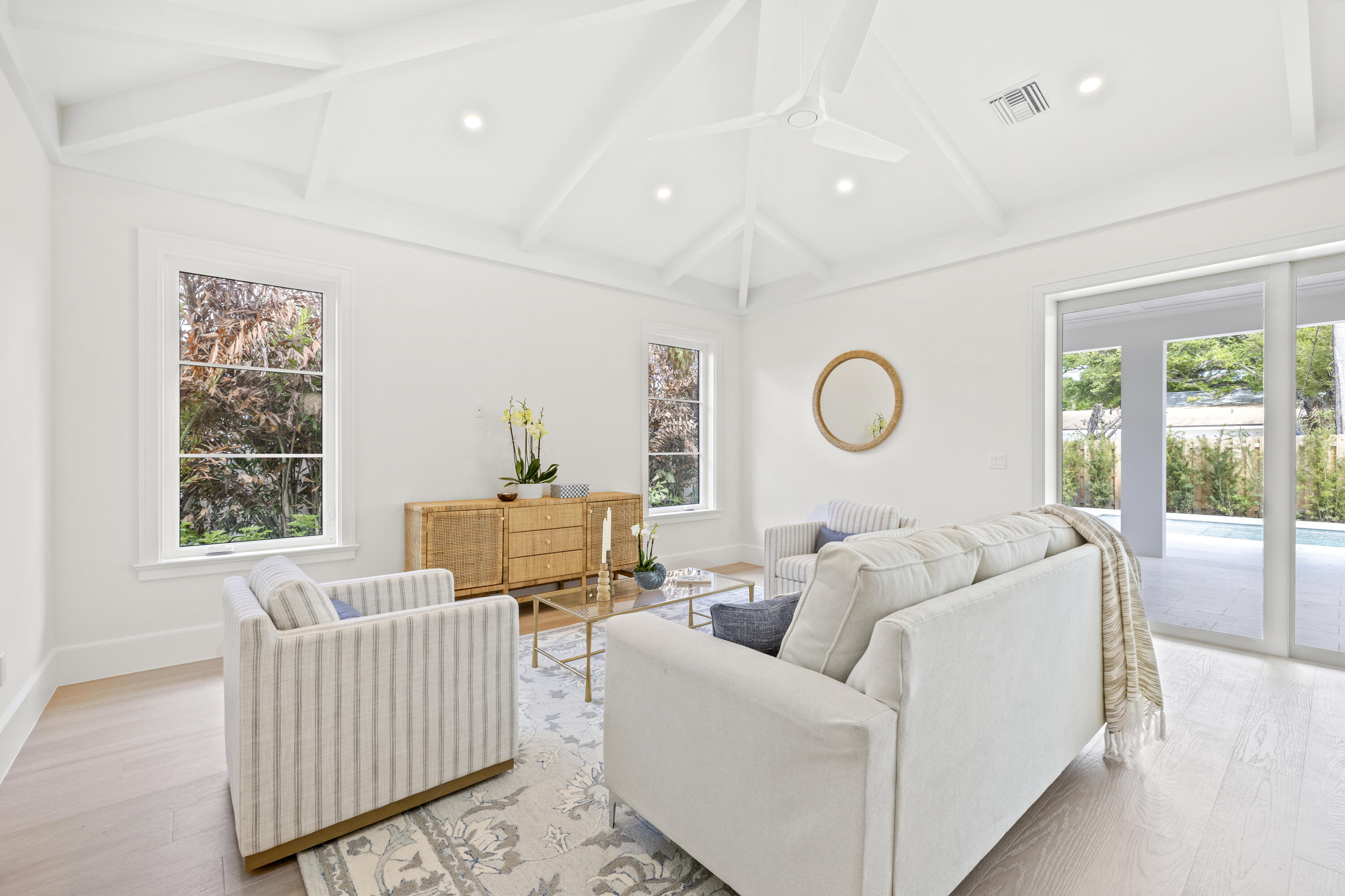 775 Acacia Vero Beach, FL 32963