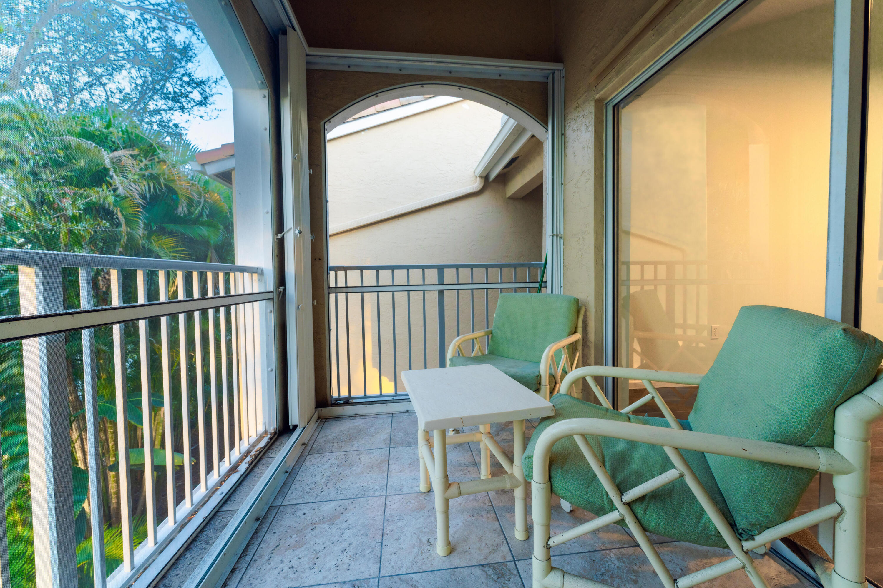 236 Village #1304 Tequesta, FL 33469