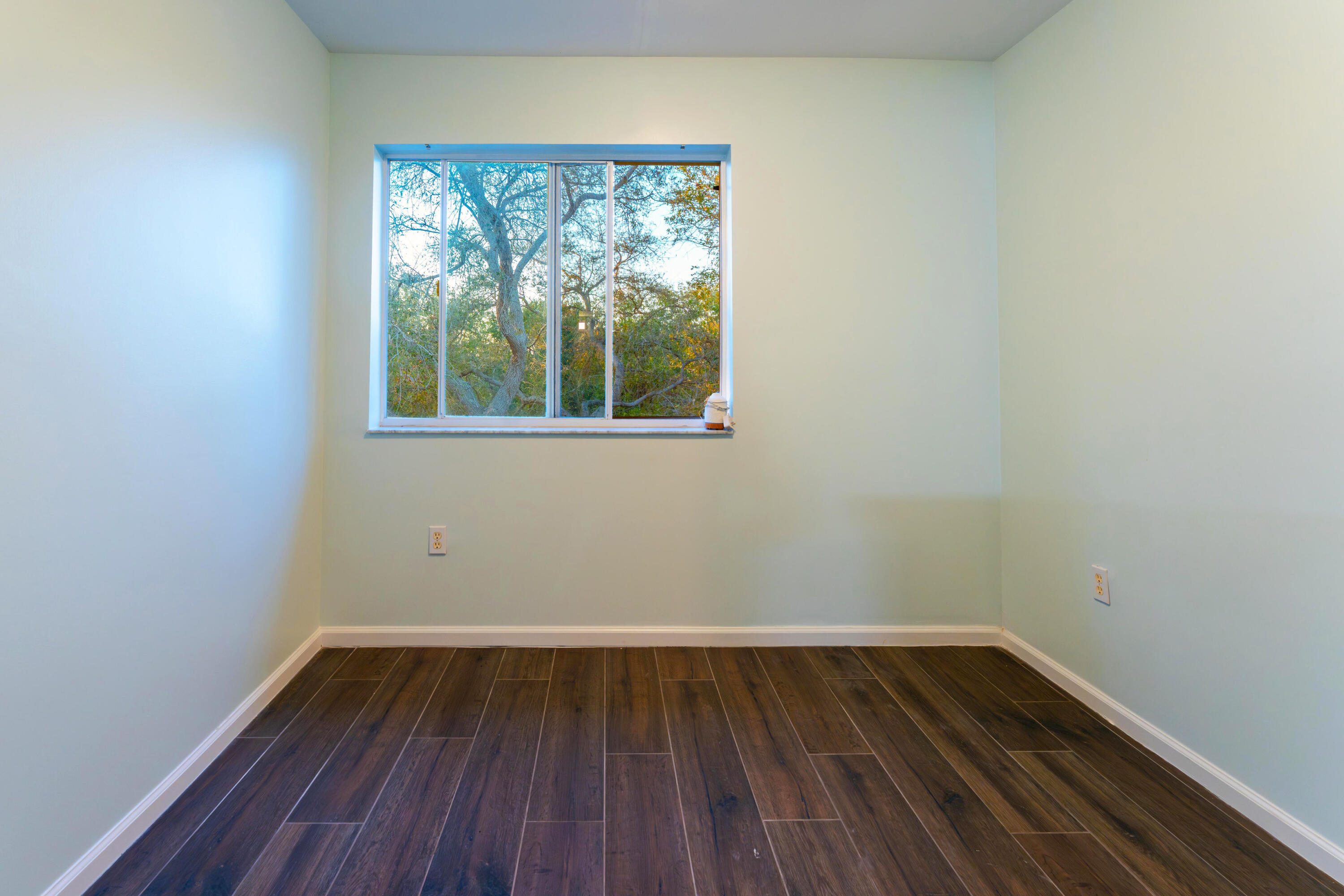 236 Village #1304 Tequesta, FL 33469