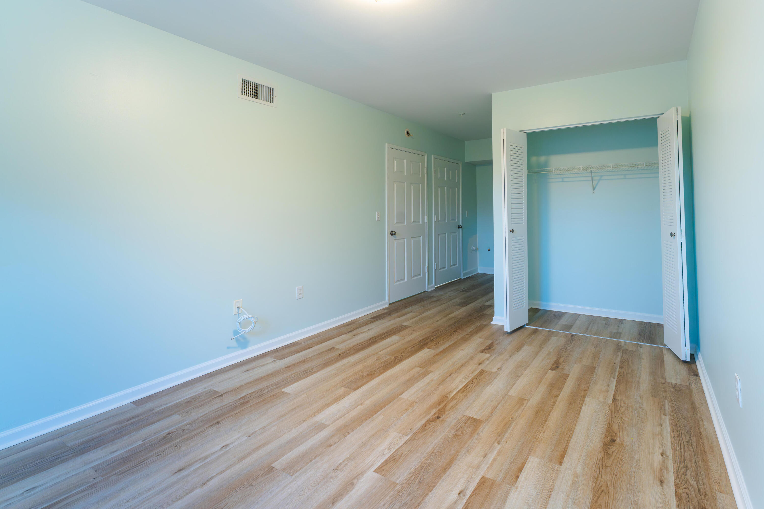 236 Village #1304 Tequesta, FL 33469