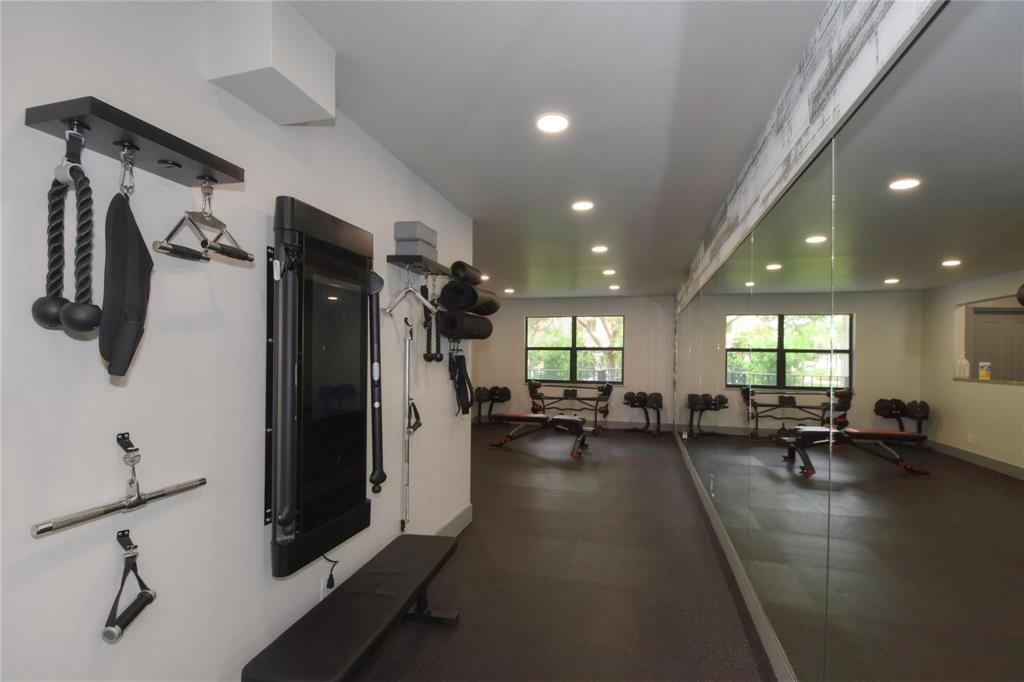 2029 N Ocean #505 Fort Lauderdale, FL 33305