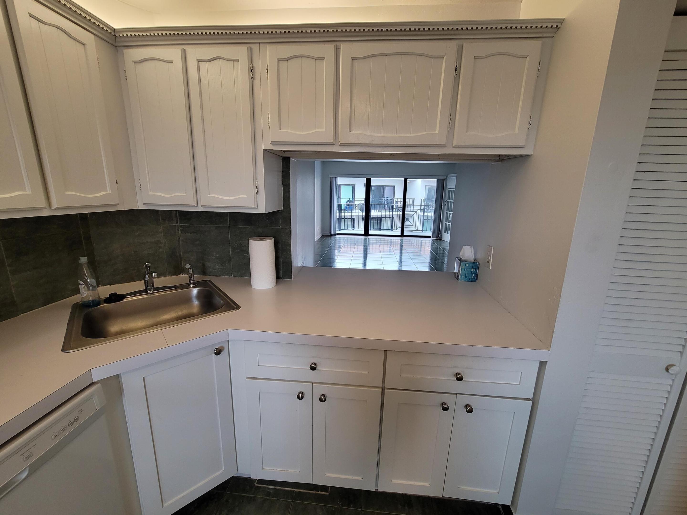 2029 N Ocean #505 Fort Lauderdale, FL 33305