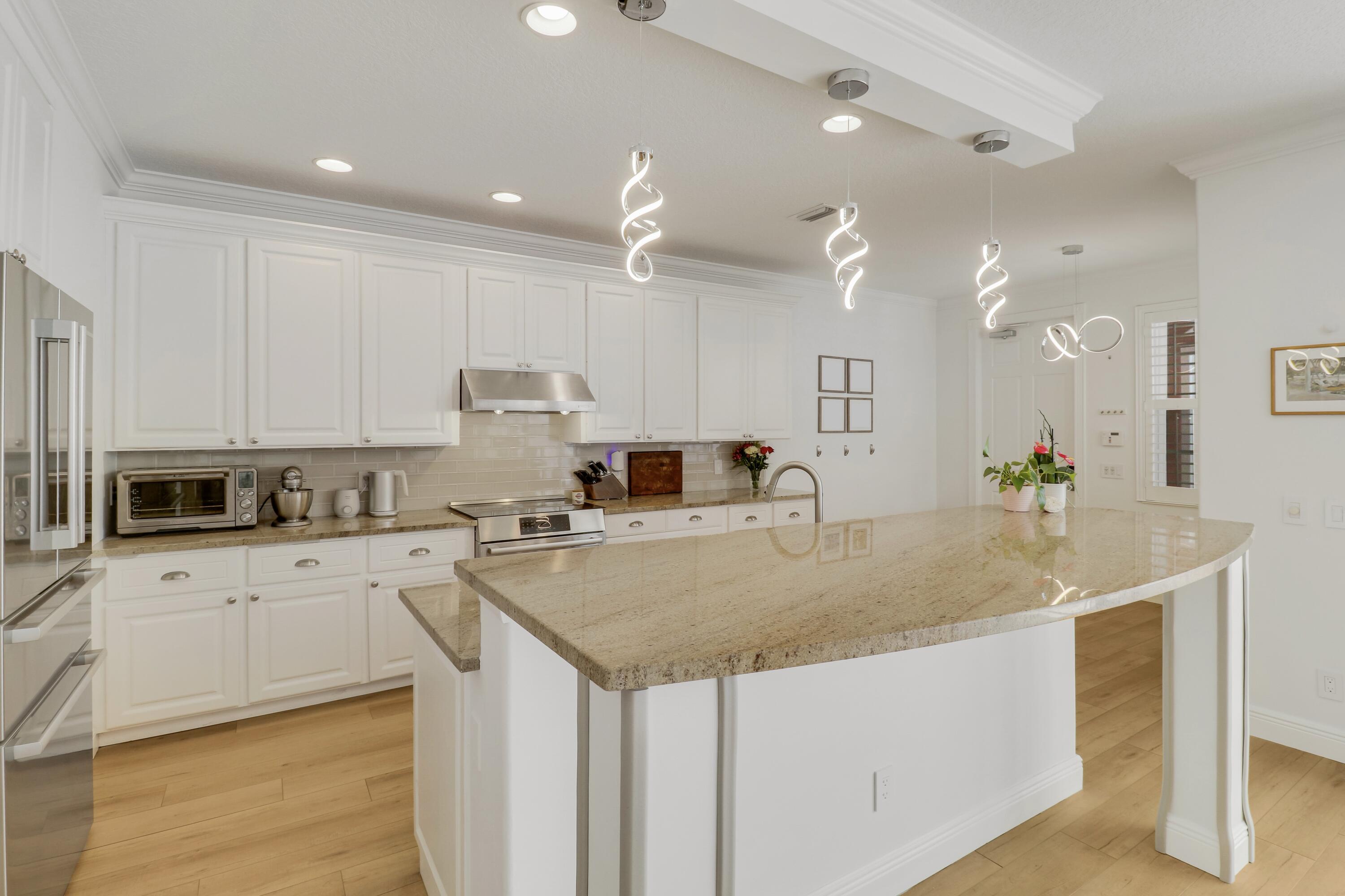 136 Newcastle Jupiter, FL 33458