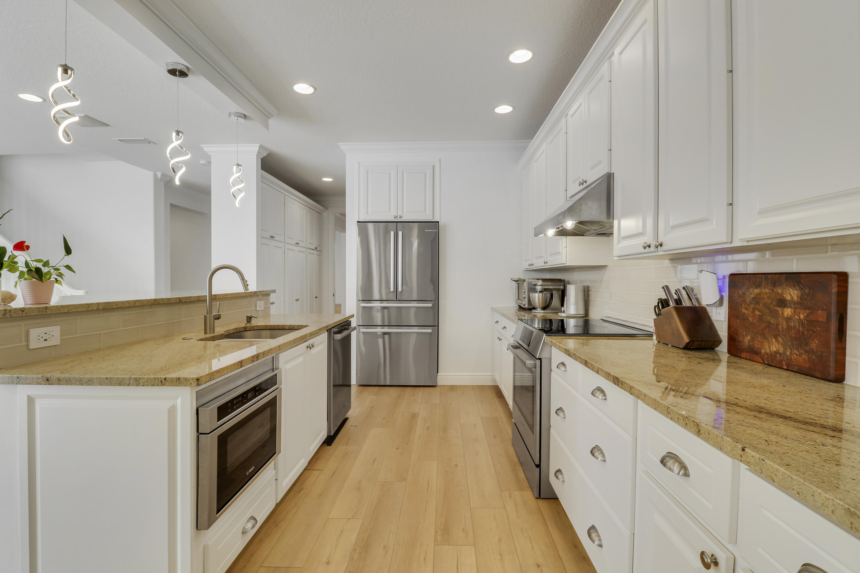 136 Newcastle Jupiter, FL 33458