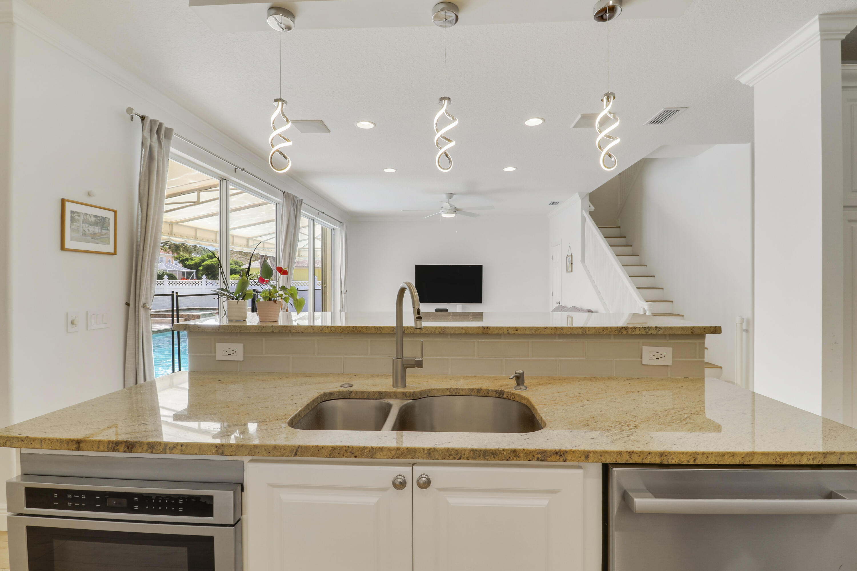 136 Newcastle Jupiter, FL 33458