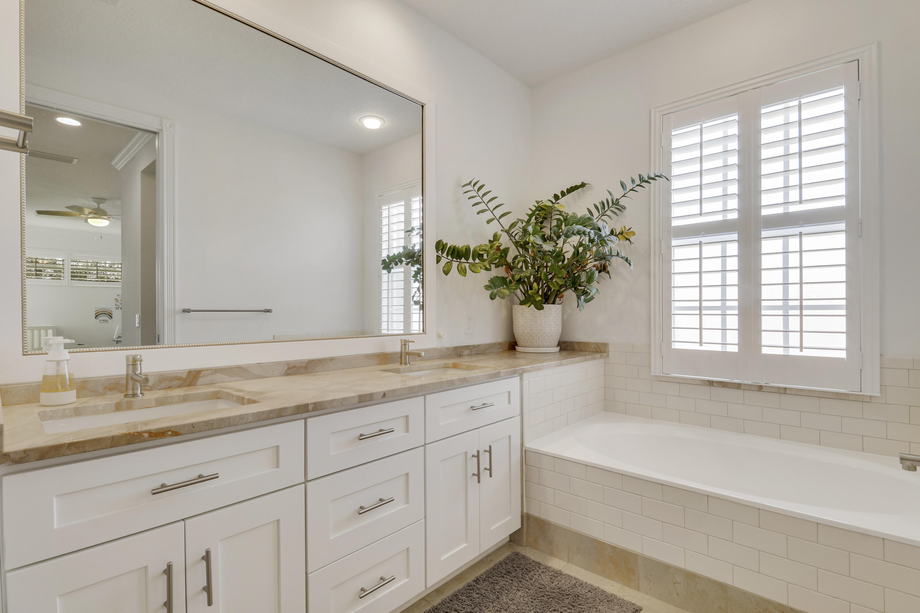 136 Newcastle Jupiter, FL 33458