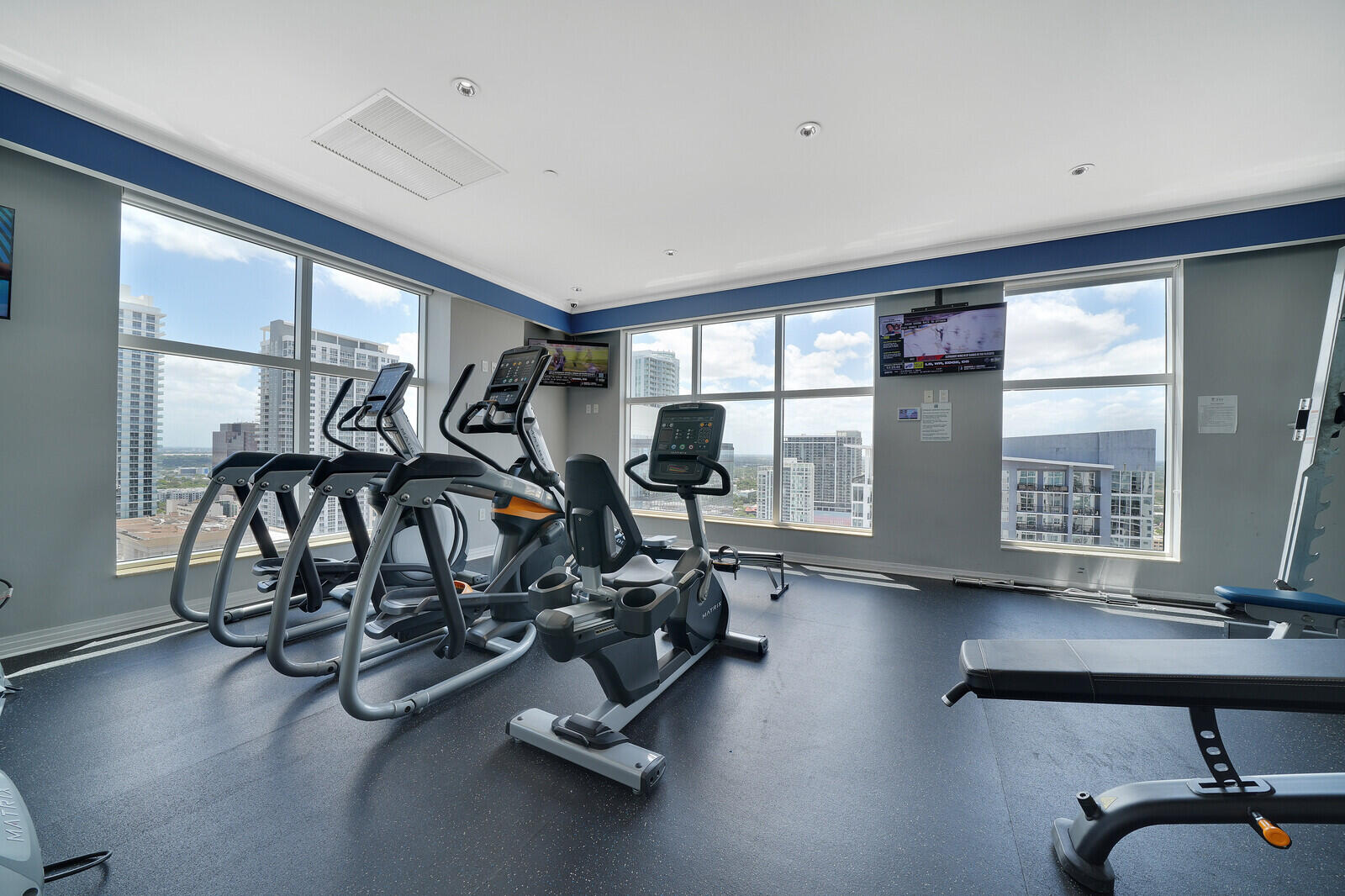 350 SE 2nd #860 Fort Lauderdale, FL 33301