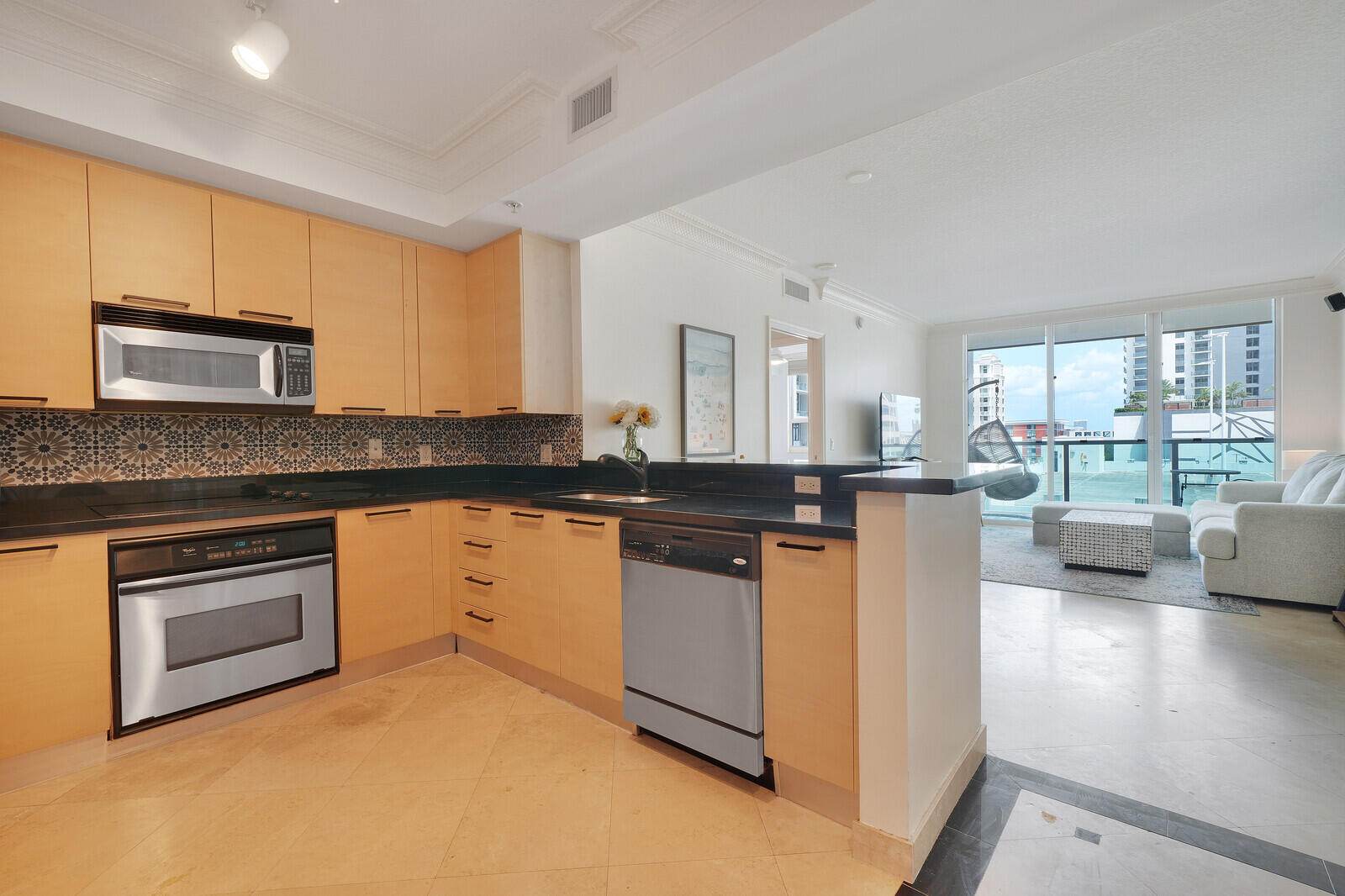 350 SE 2nd #860 Fort Lauderdale, FL 33301