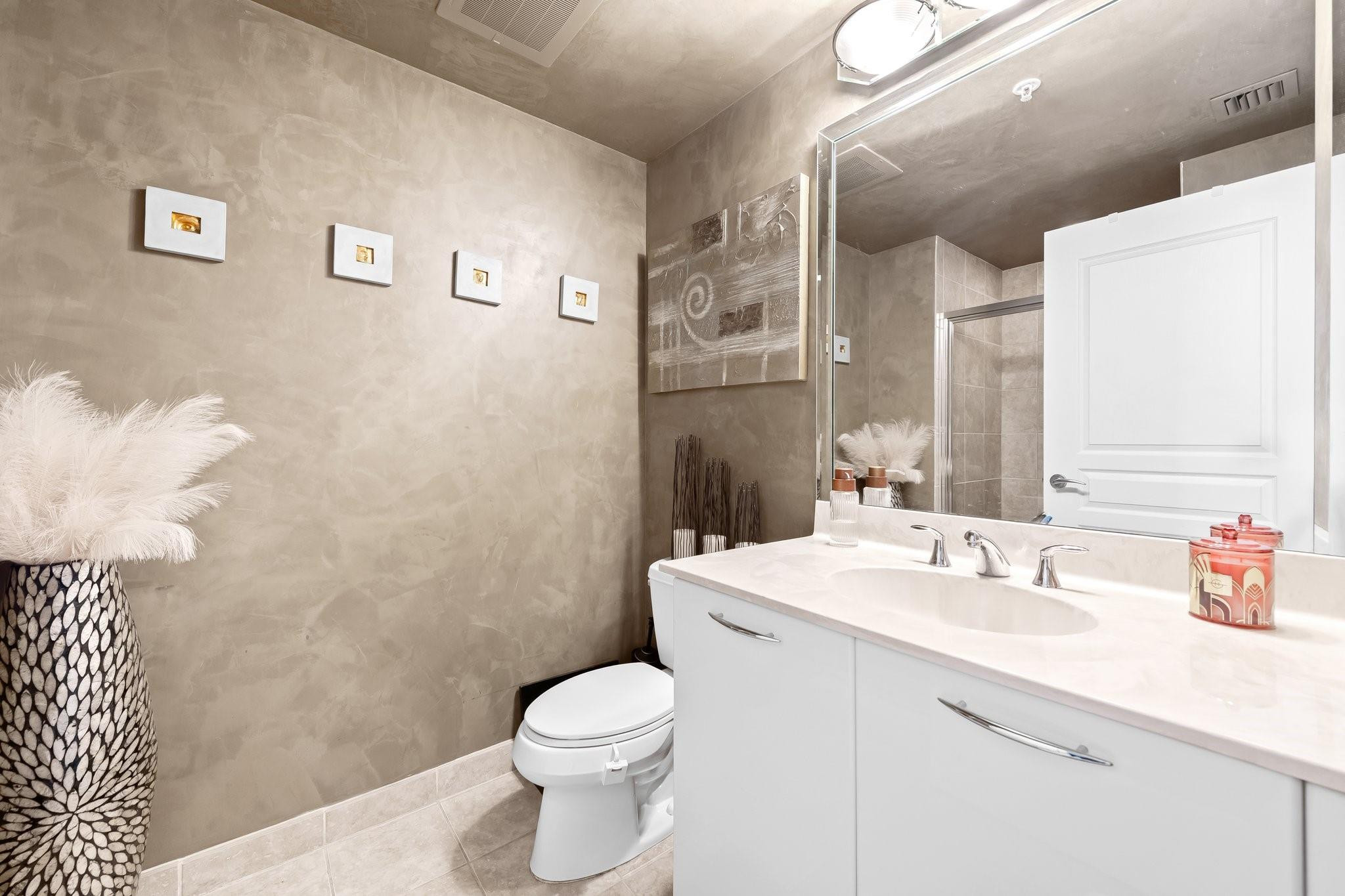 350 SE 2nd #1870 Fort Lauderdale, FL 33301