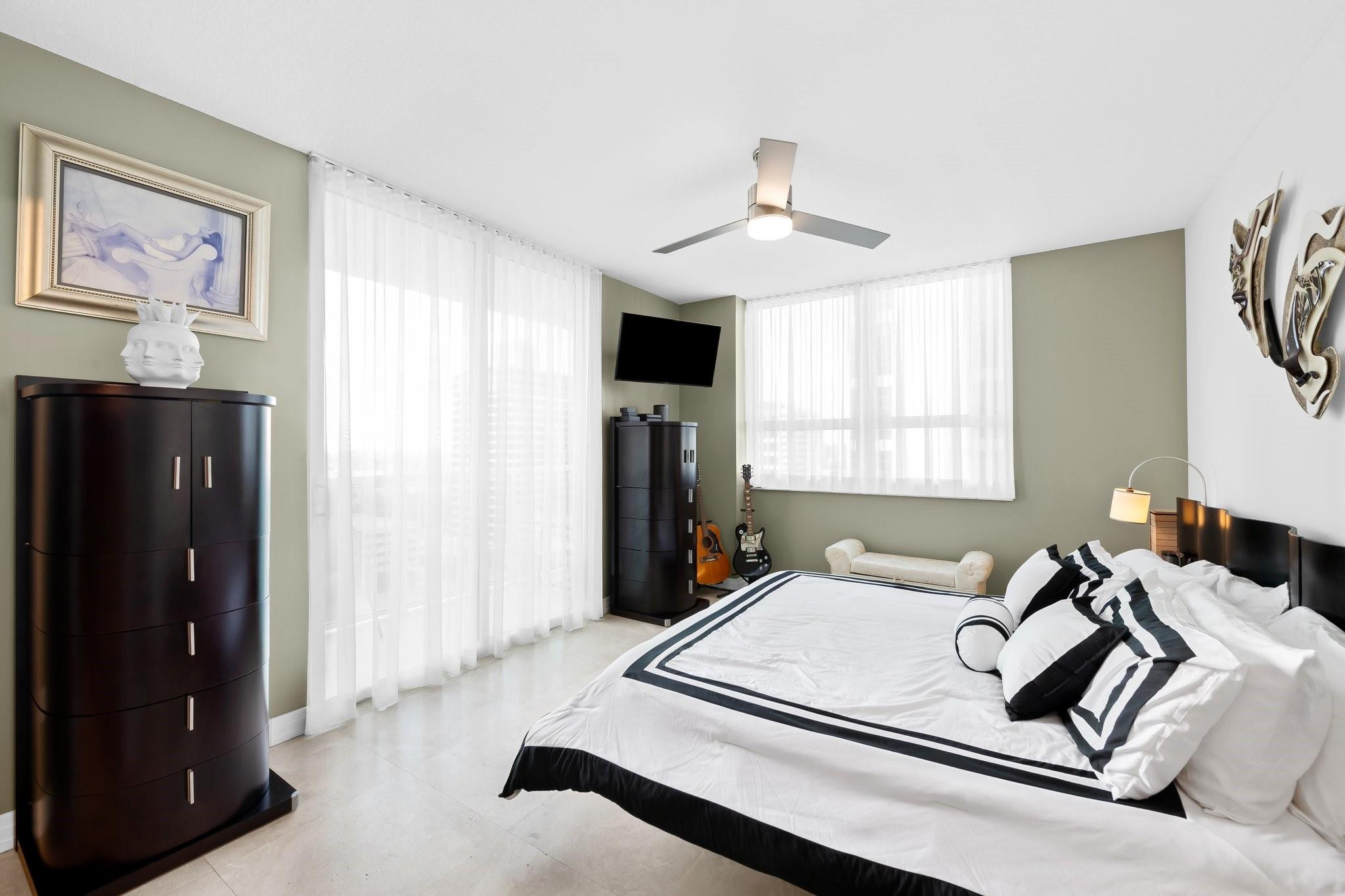 350 SE 2nd #1870 Fort Lauderdale, FL 33301