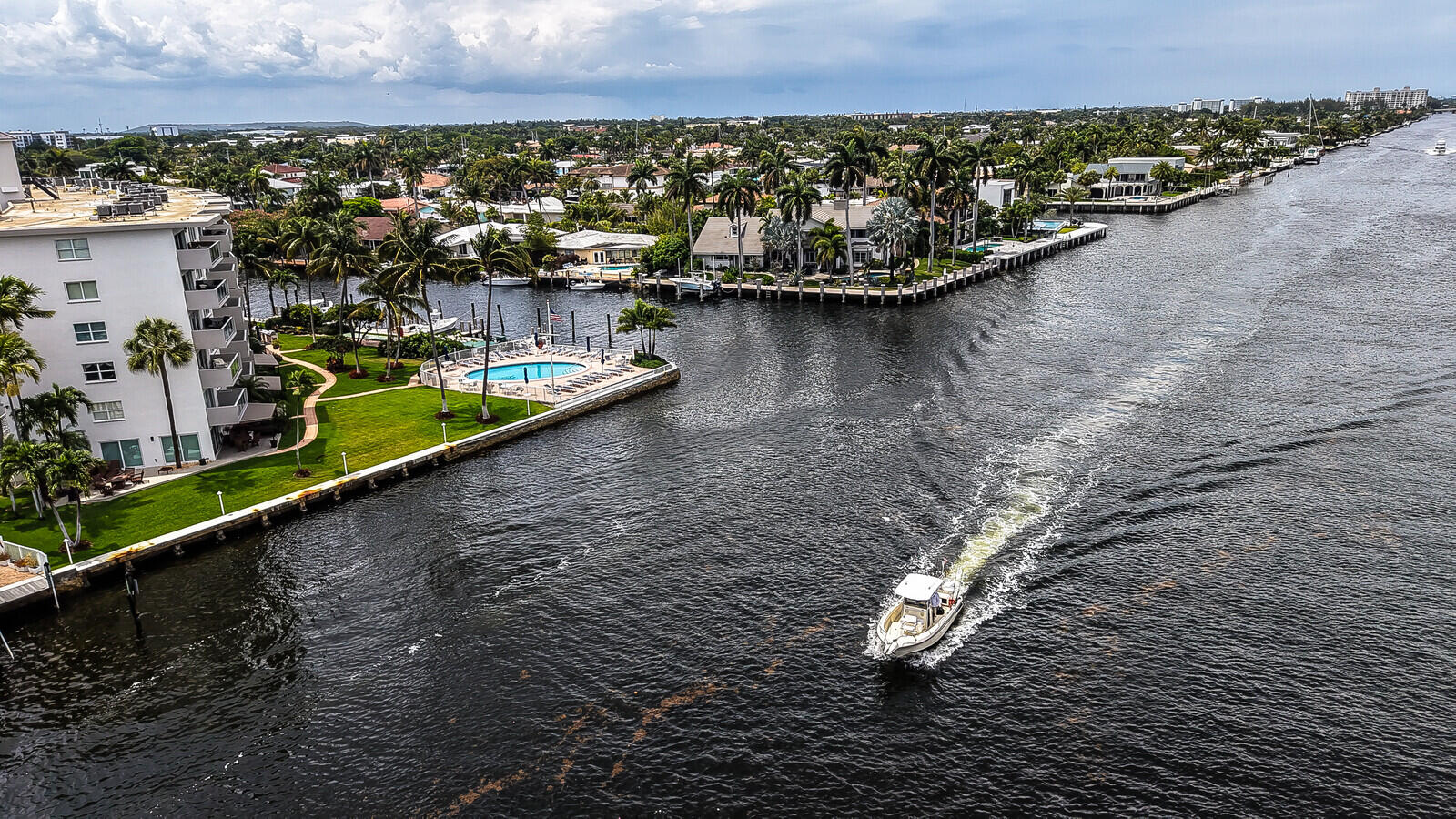 140 NE 28th #502 Pompano Beach, FL 33062
