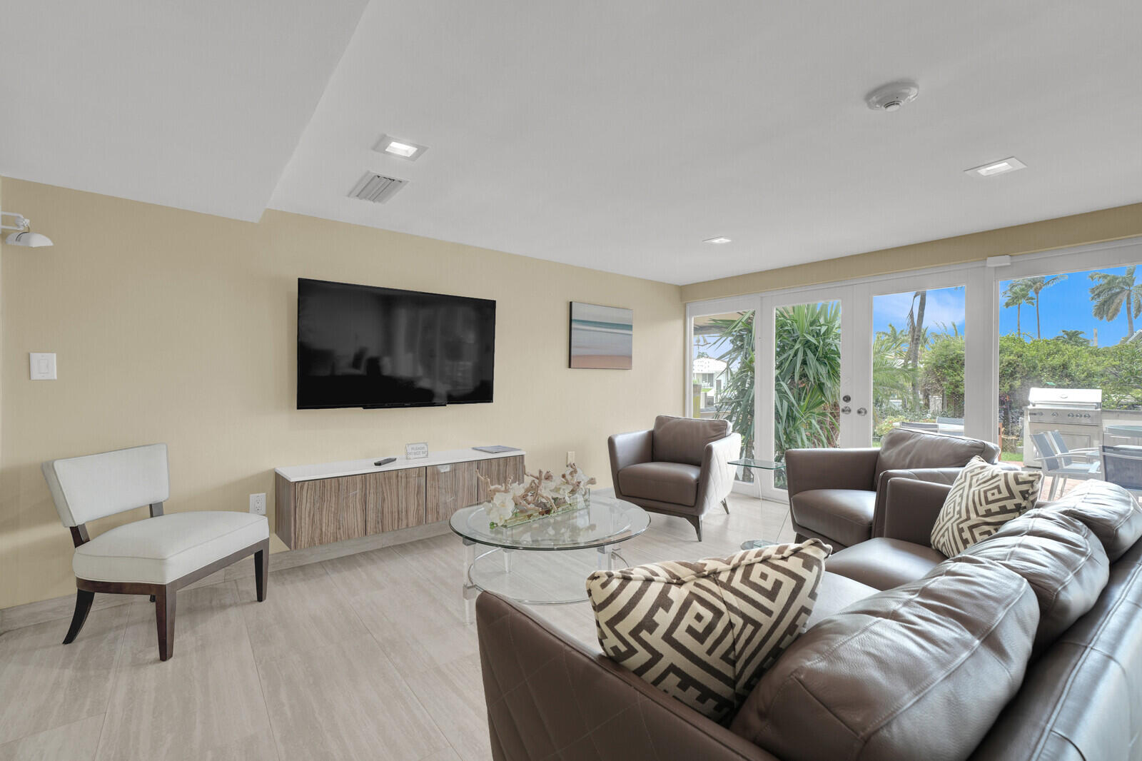140 NE 28th #502 Pompano Beach, FL 33062