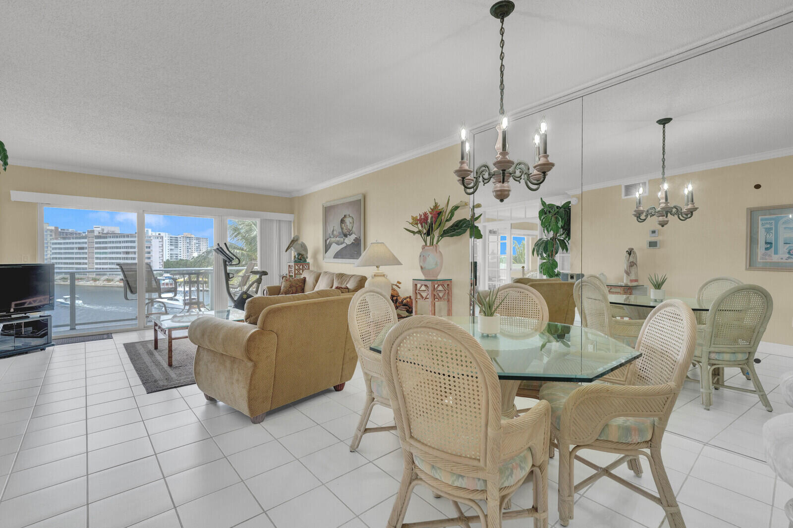 140 NE 28th #502 Pompano Beach, FL 33062