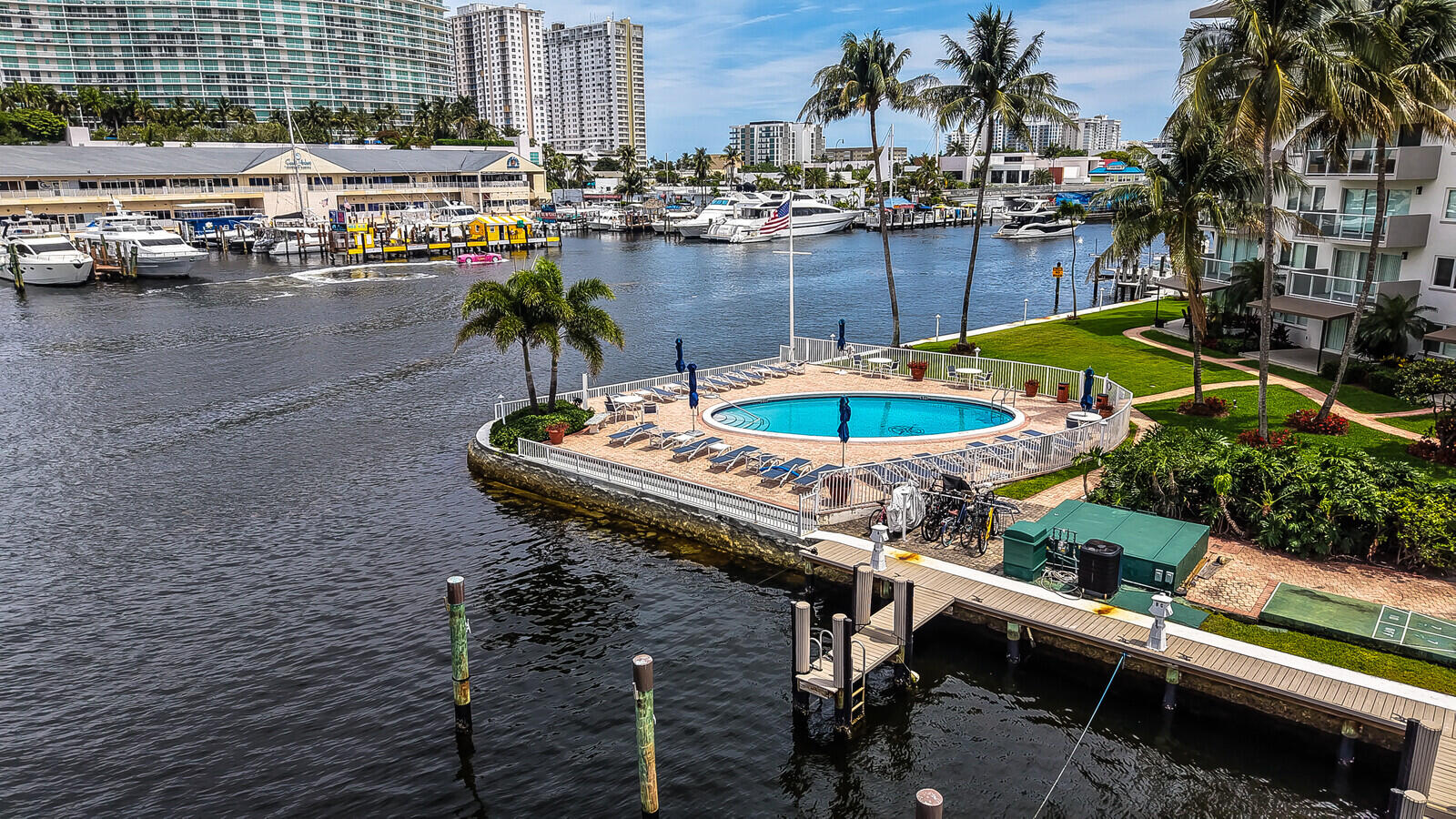 140 NE 28th #502 Pompano Beach, FL 33062