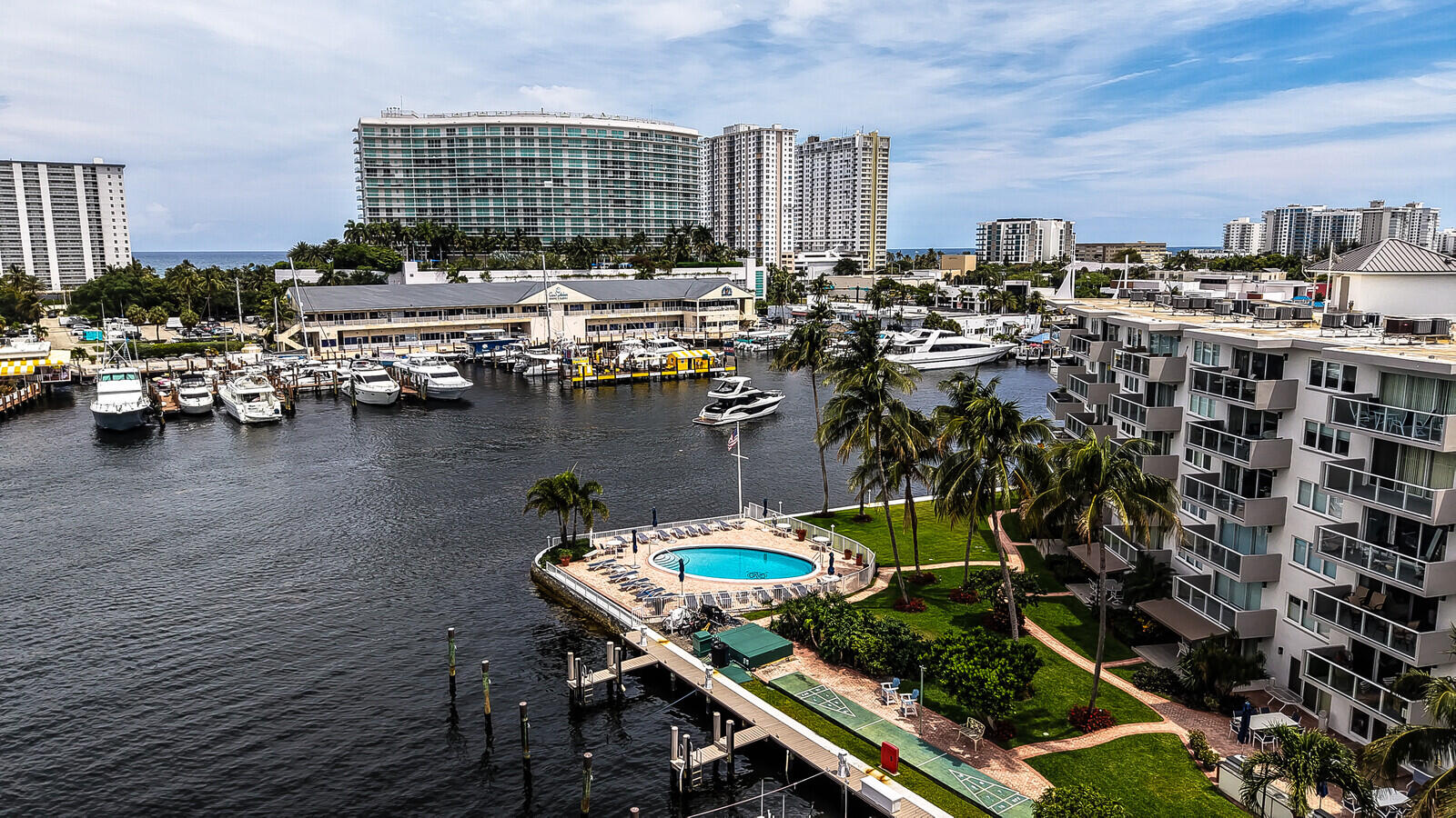 140 NE 28th #502 Pompano Beach, FL 33062