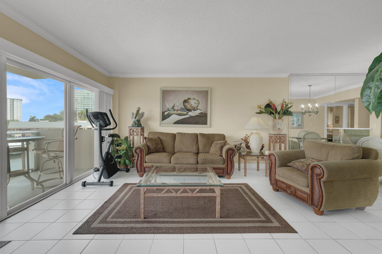 140 NE 28th #502 Pompano Beach, FL 33062