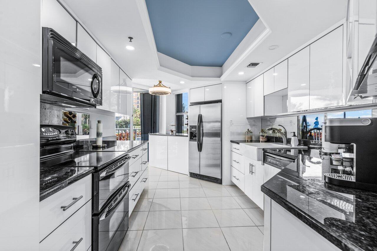 5200 N Ocean #102 Singer Island, FL 33404