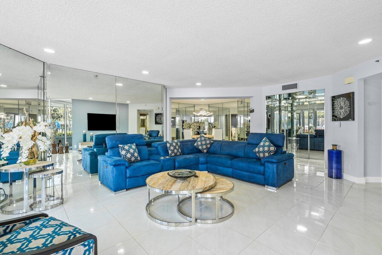 5200 N Ocean #102 Singer Island, FL 33404