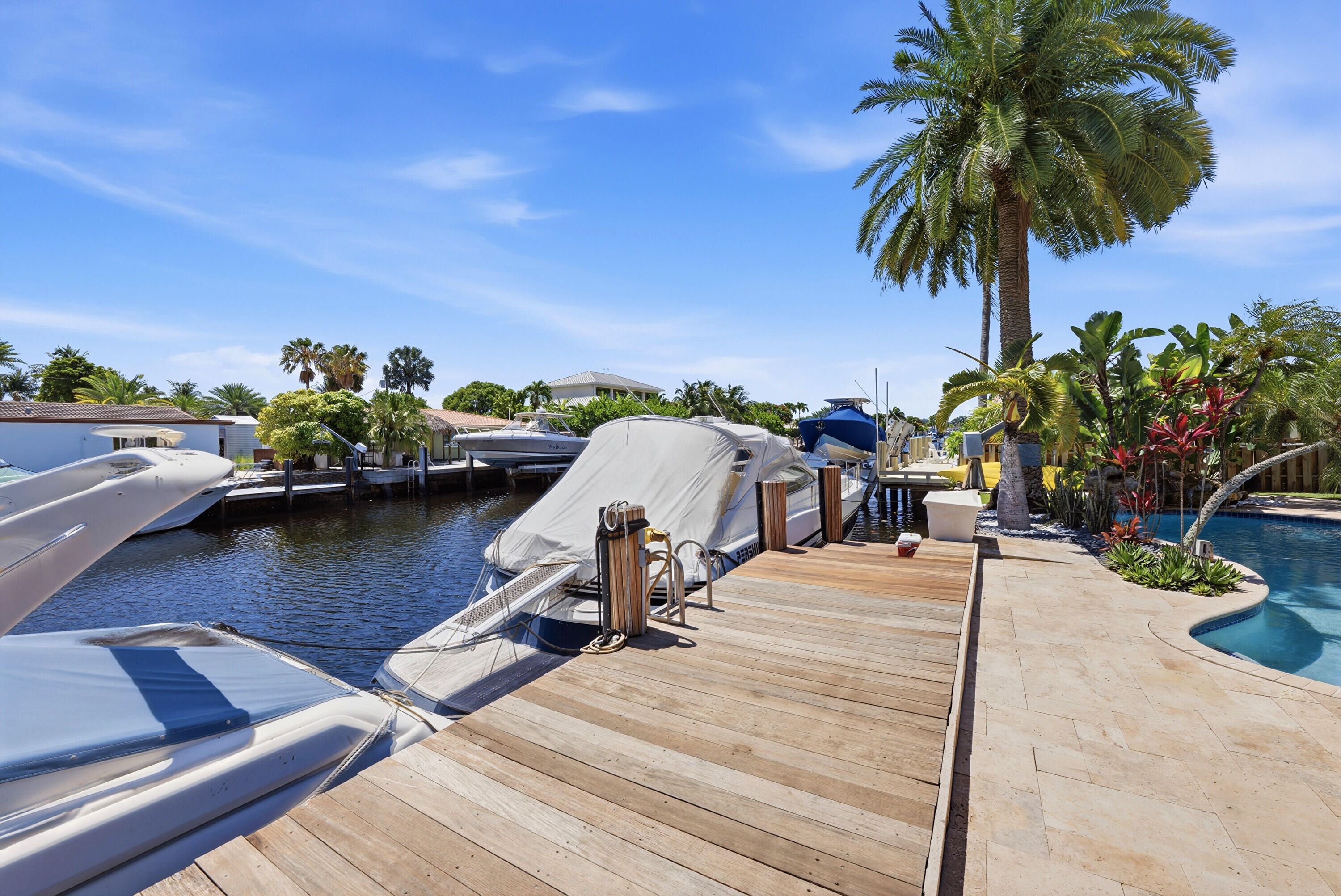 390 SE 12th Pompano Beach, FL 33060