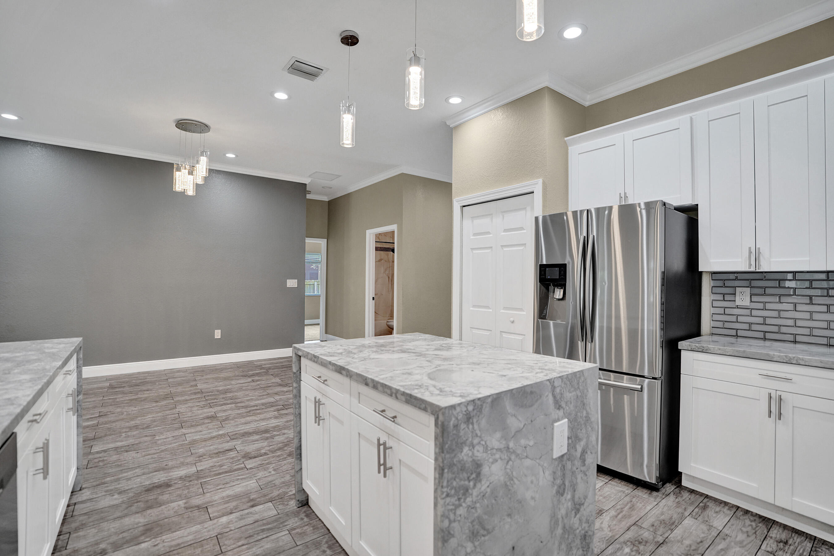 434 NW 21st Pompano Beach, FL 33069