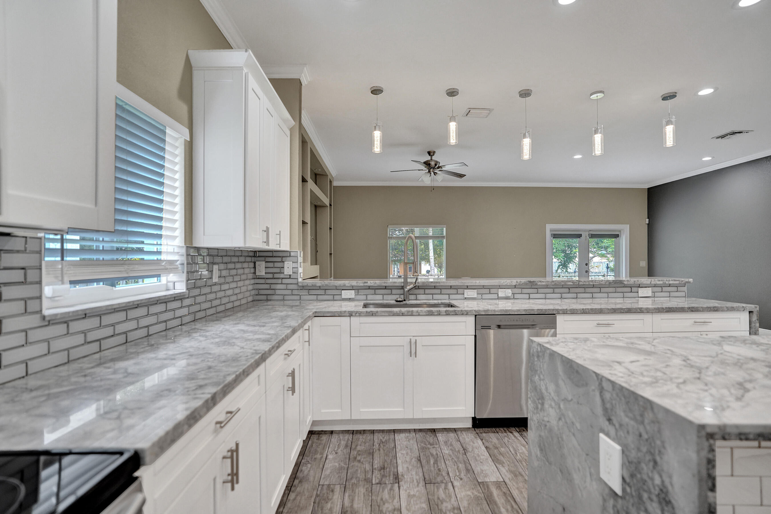434 NW 21st Pompano Beach, FL 33069