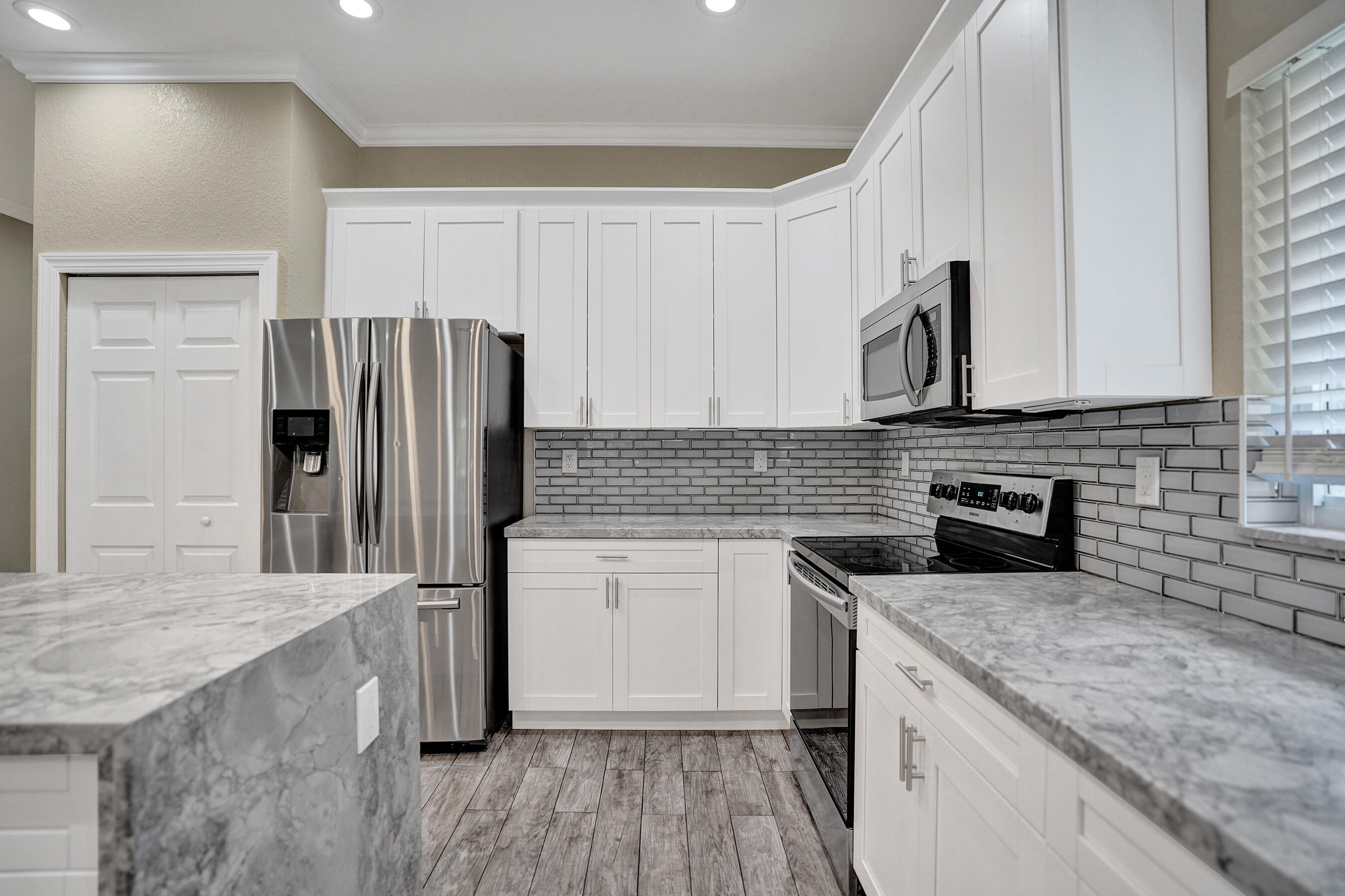 434 NW 21st Pompano Beach, FL 33069