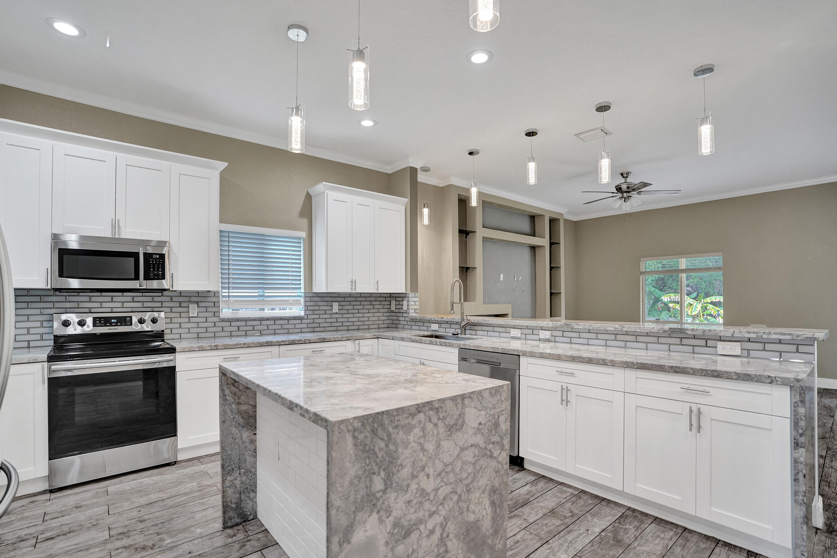 434 NW 21st Pompano Beach, FL 33069