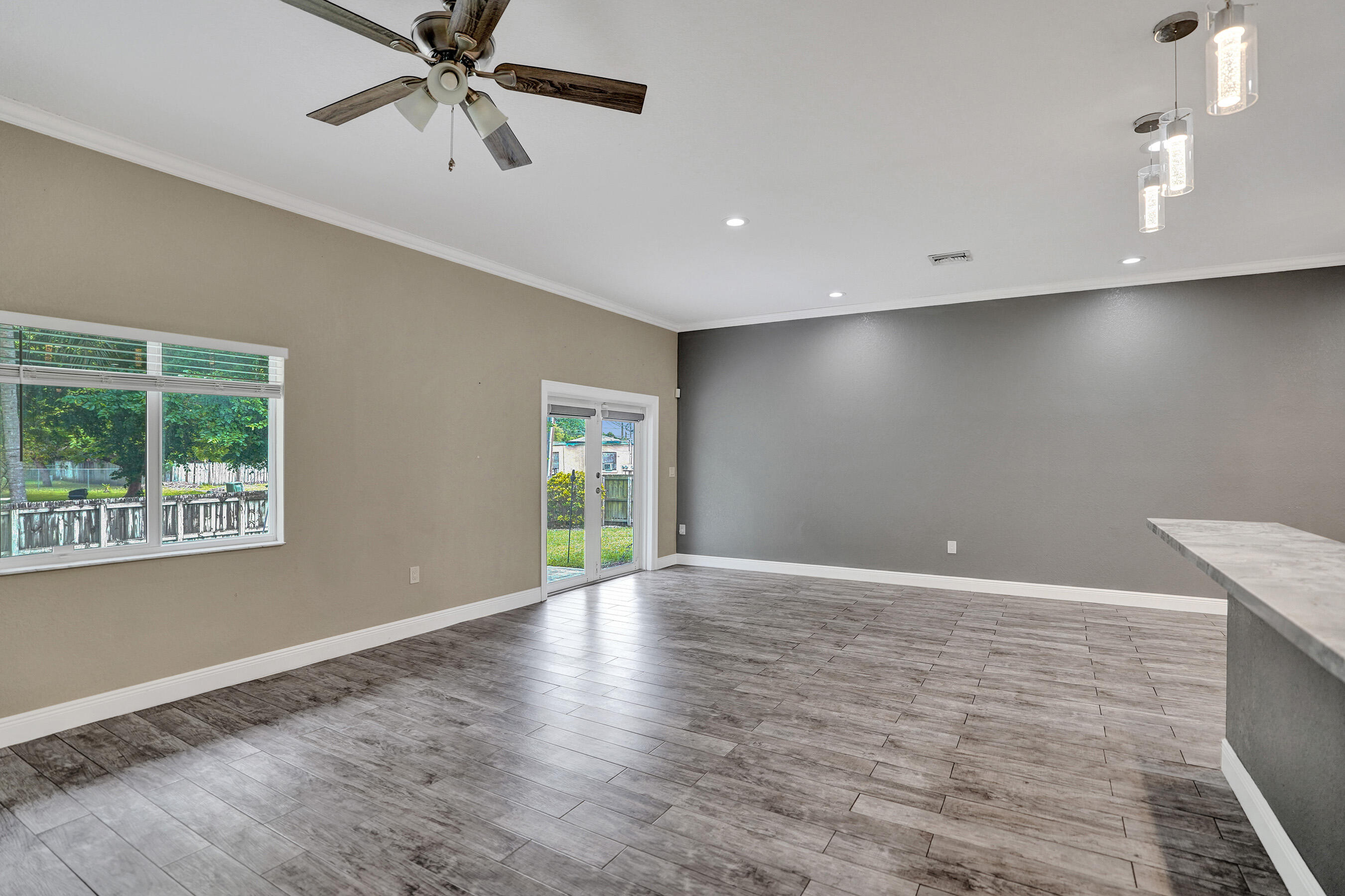 434 NW 21st Pompano Beach, FL 33069