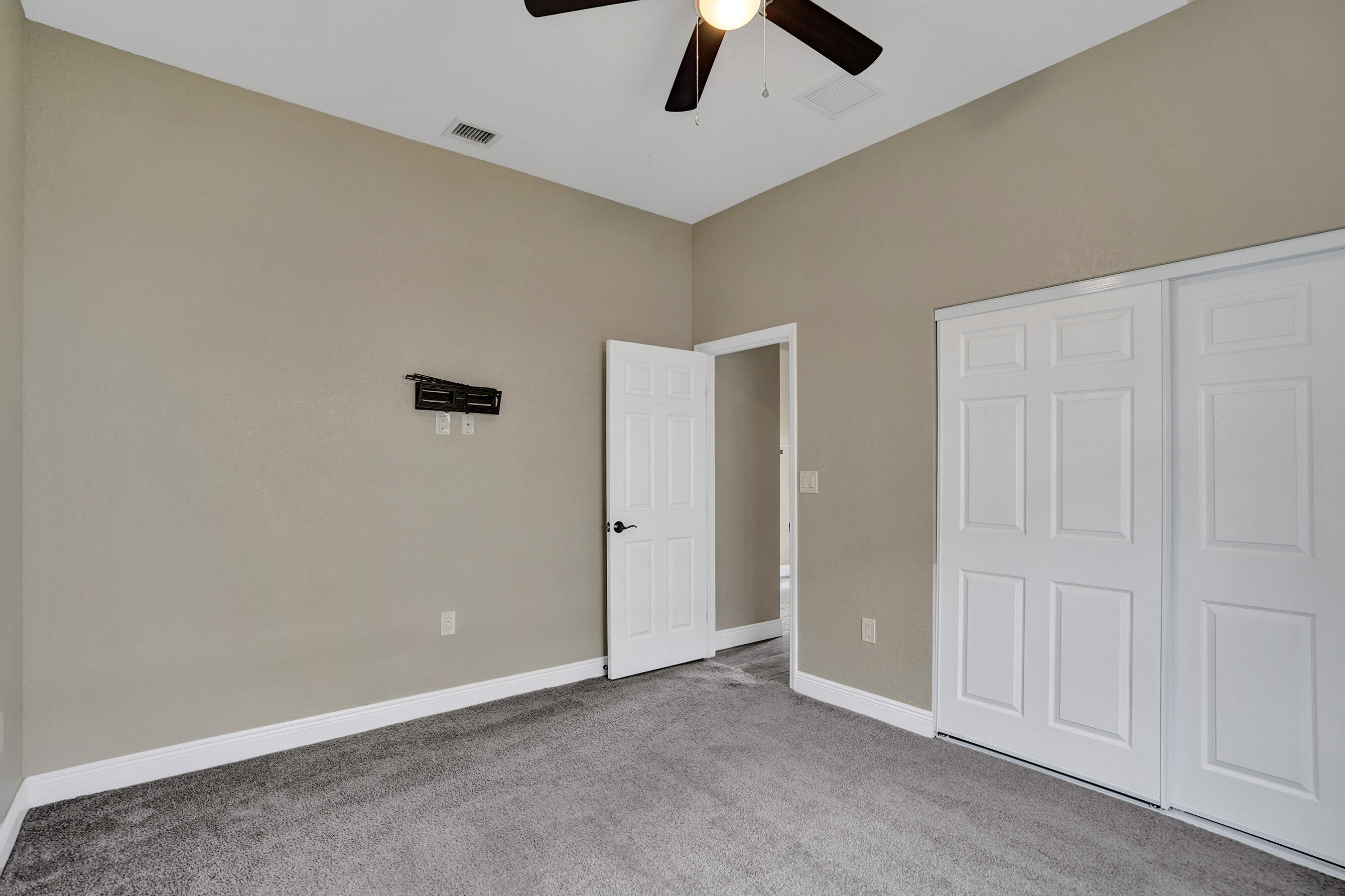434 NW 21st Pompano Beach, FL 33069