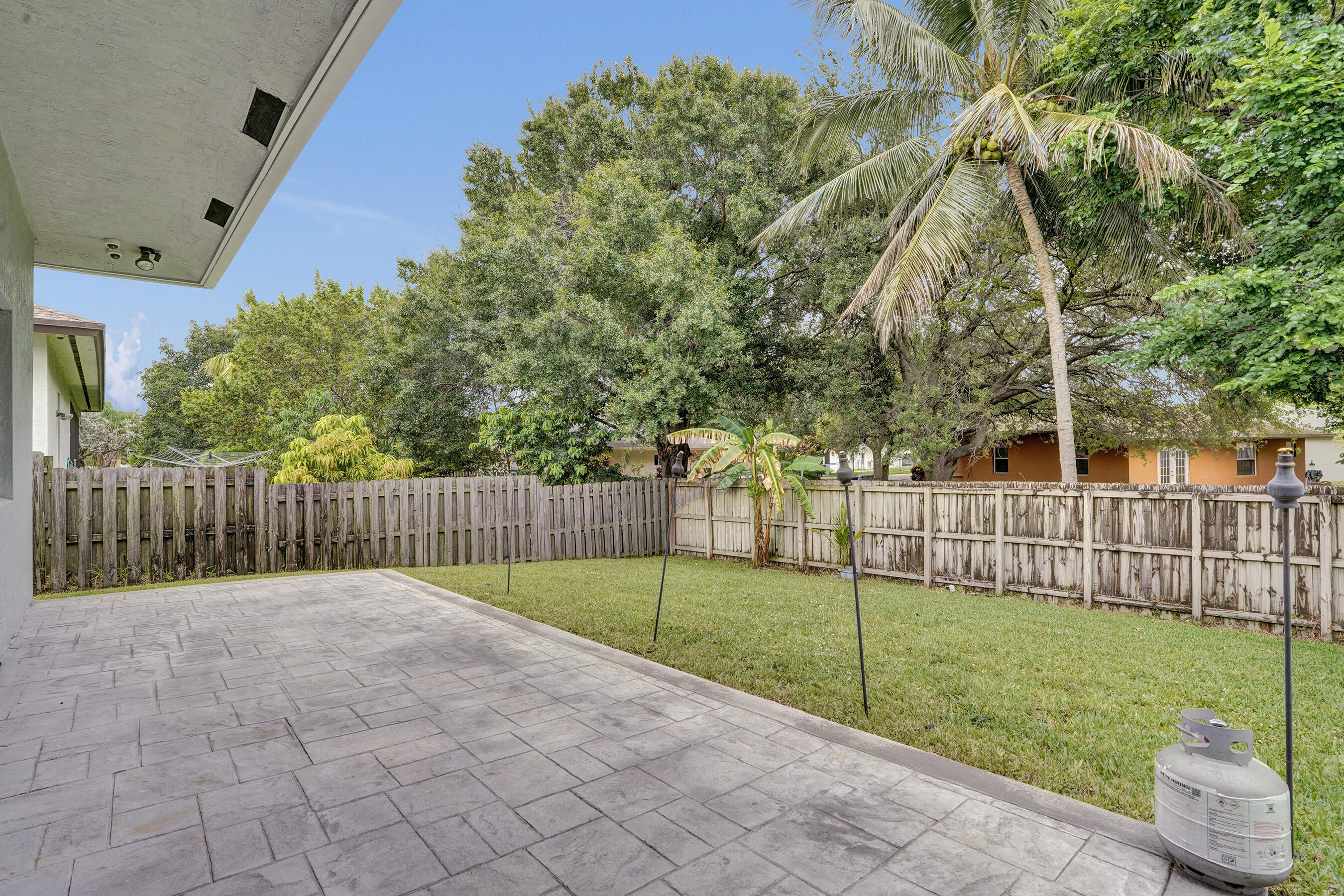 434 NW 21st Pompano Beach, FL 33069