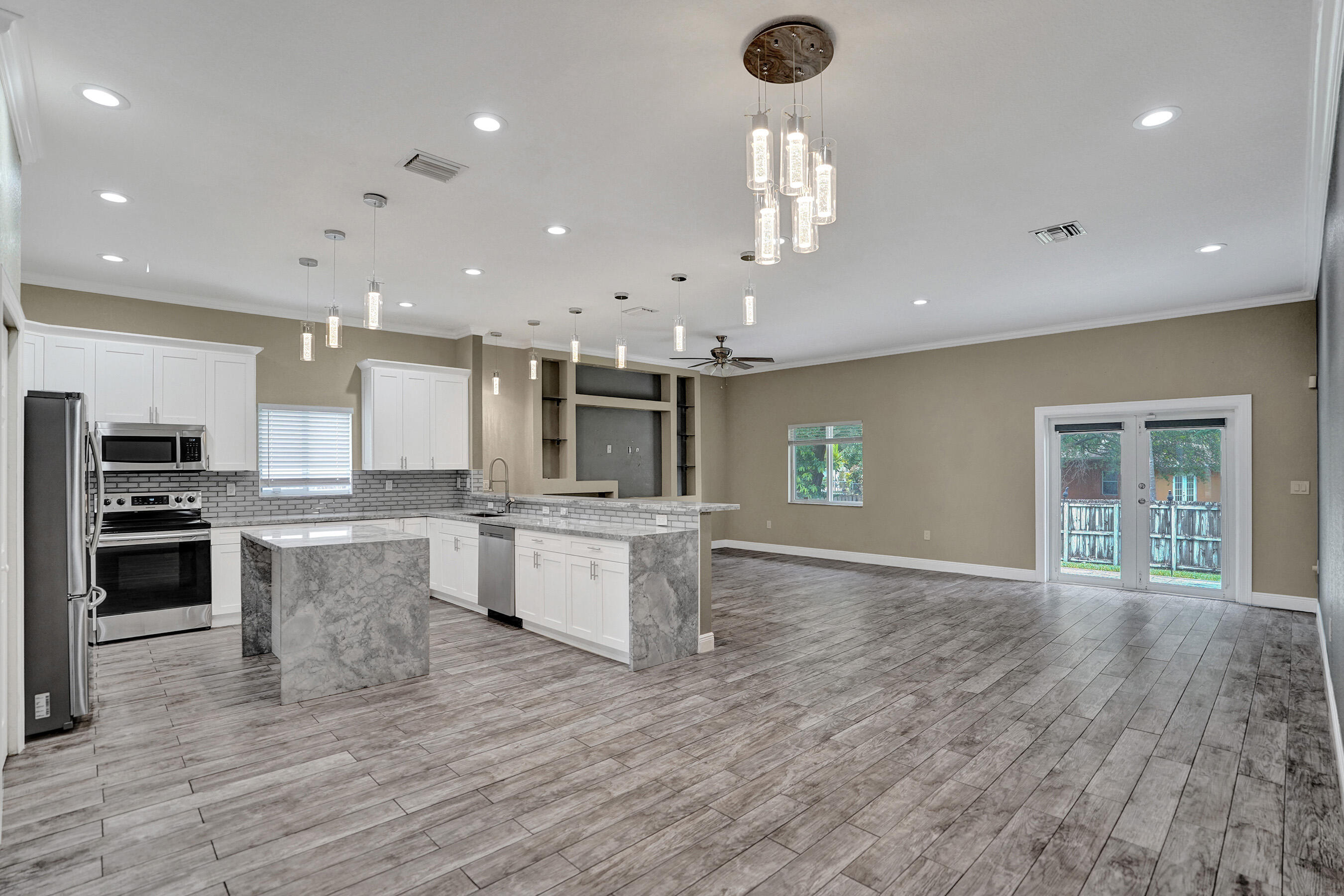 434 NW 21st Pompano Beach, FL 33069