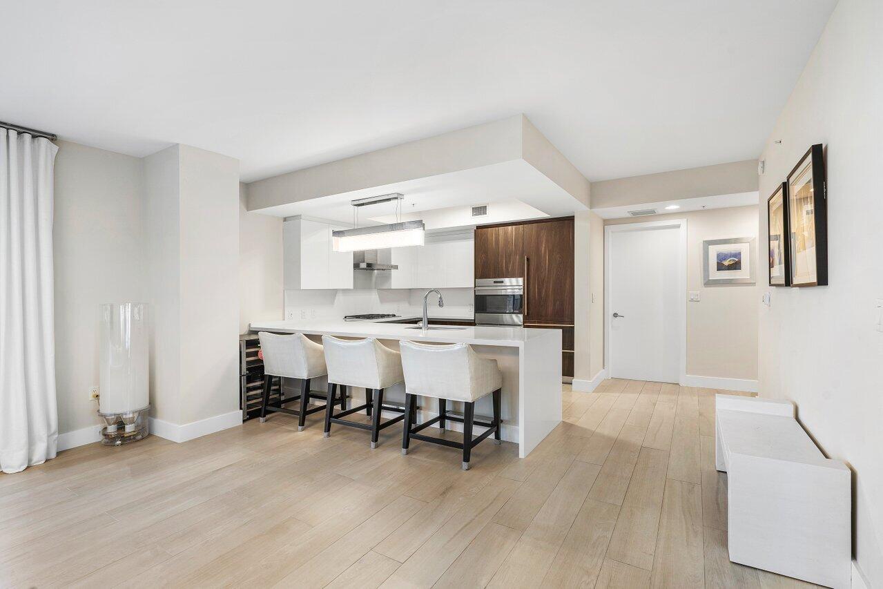 1180 N Federal #707 Fort Lauderdale, FL 33304