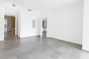 88 SW 7th #1709 Miami, FL 33130