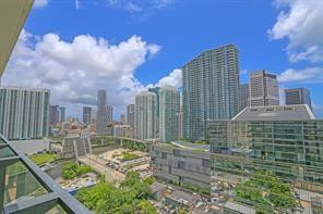 88 SW 7th #1709 Miami, FL 33130