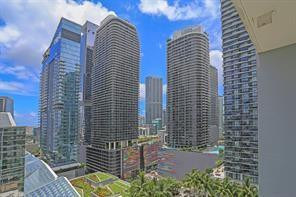 88 SW 7th #1709 Miami, FL 33130