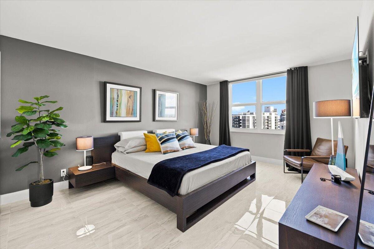 3015 N Ocean #18L Fort Lauderdale, FL 33308
