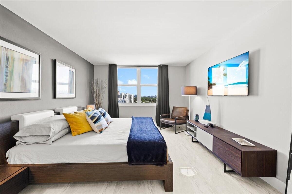 3015 N Ocean #18L Fort Lauderdale, FL 33308