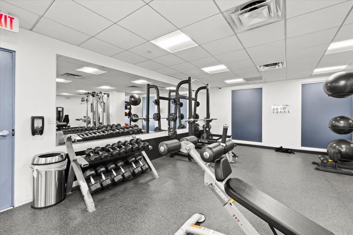3015 N Ocean #18L Fort Lauderdale, FL 33308