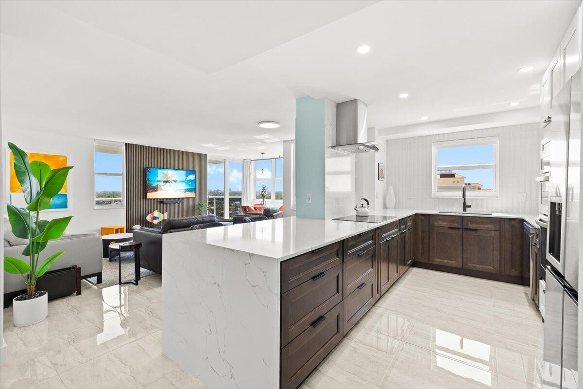 3015 N Ocean #18L Fort Lauderdale, FL 33308