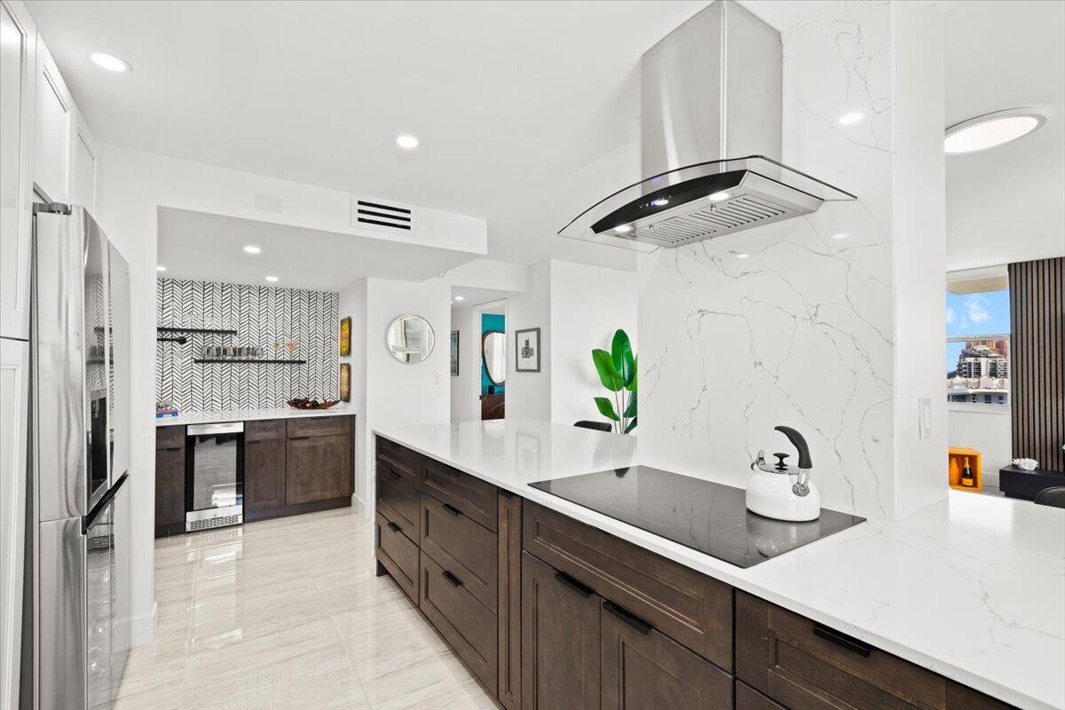 3015 N Ocean #18L Fort Lauderdale, FL 33308