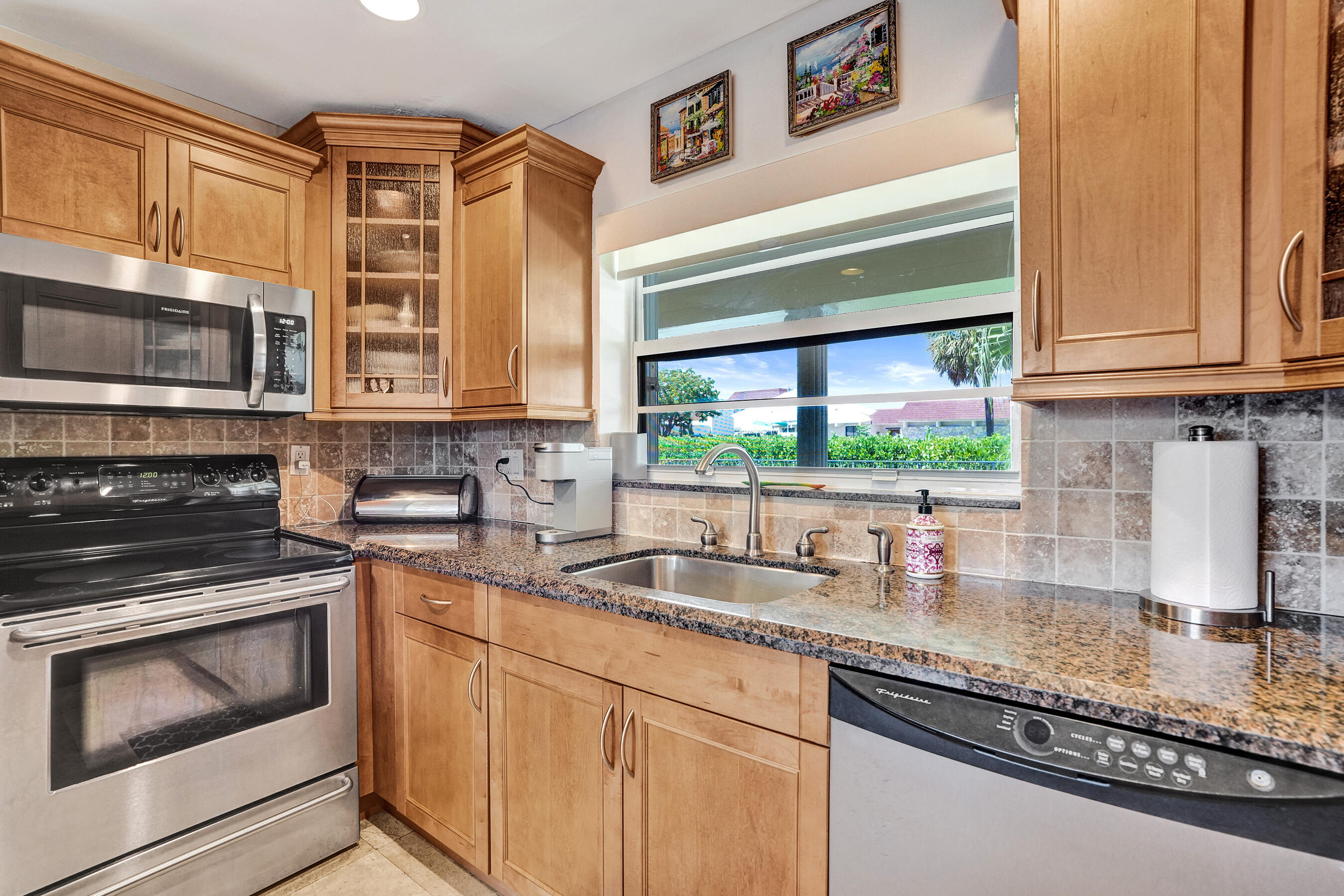 1900 N Riverside Dr Pompano Beach, FL 33062