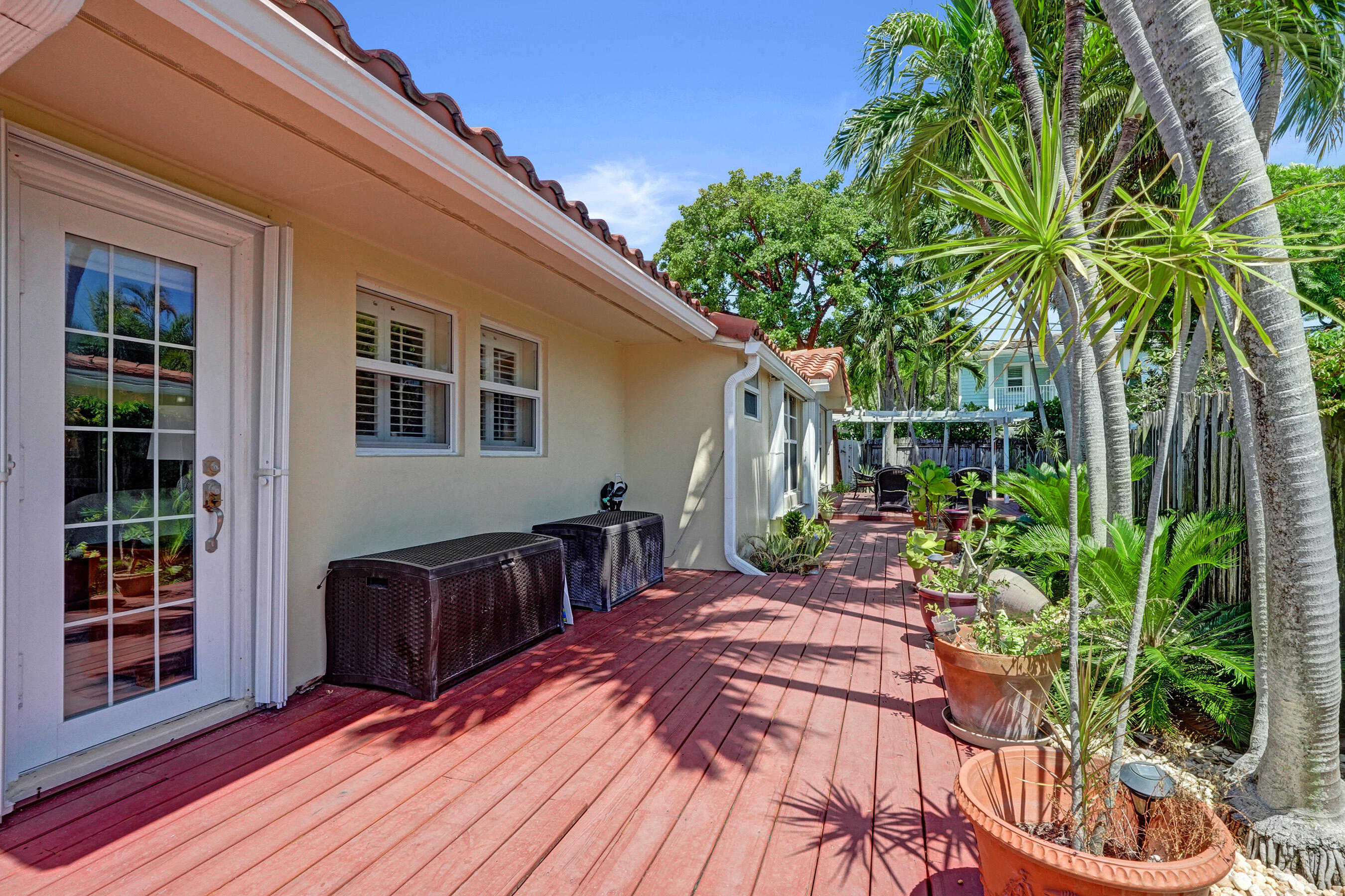 1900 N Riverside Dr Pompano Beach, FL 33062
