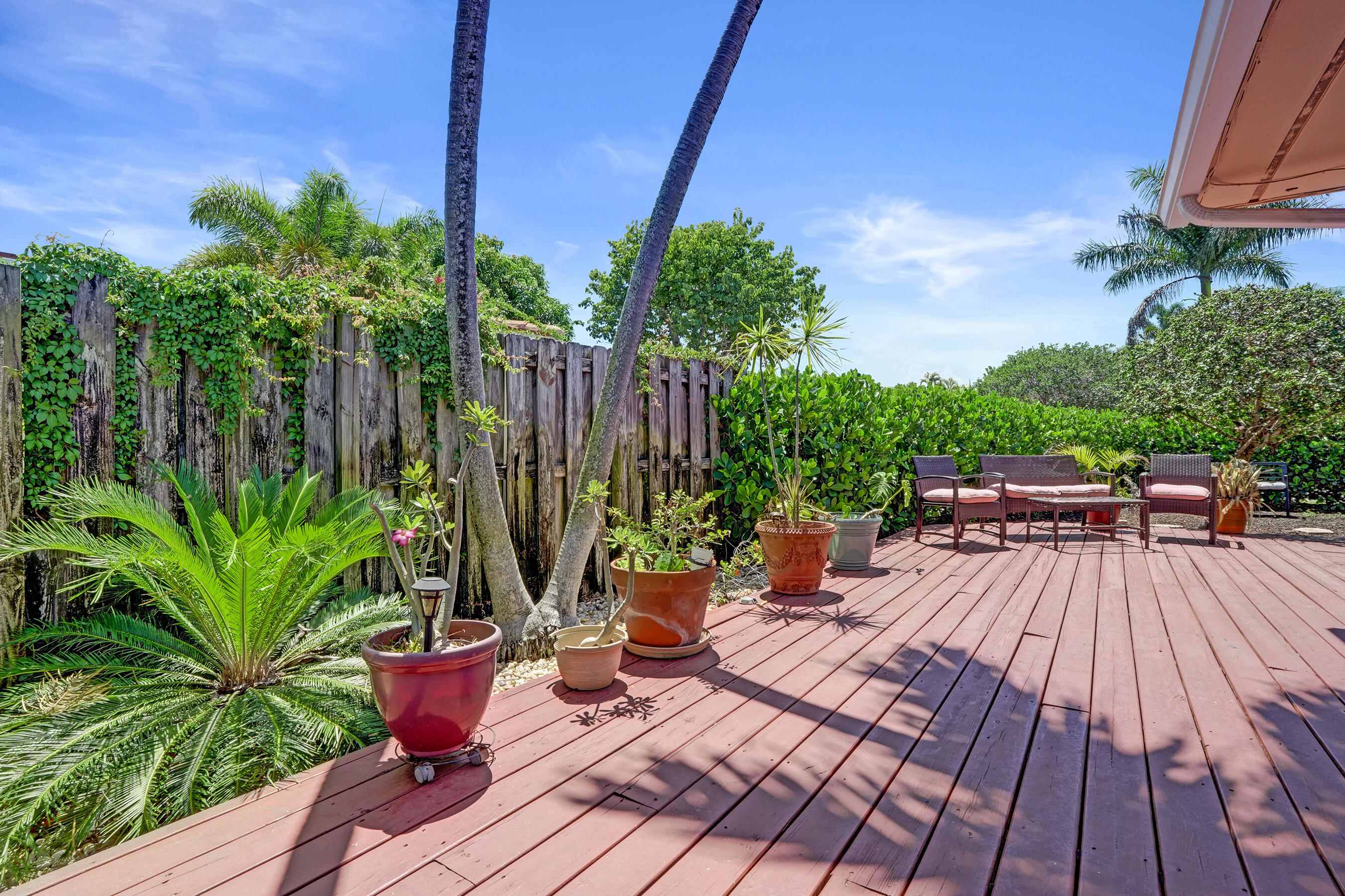 1900 N Riverside Dr Pompano Beach, FL 33062