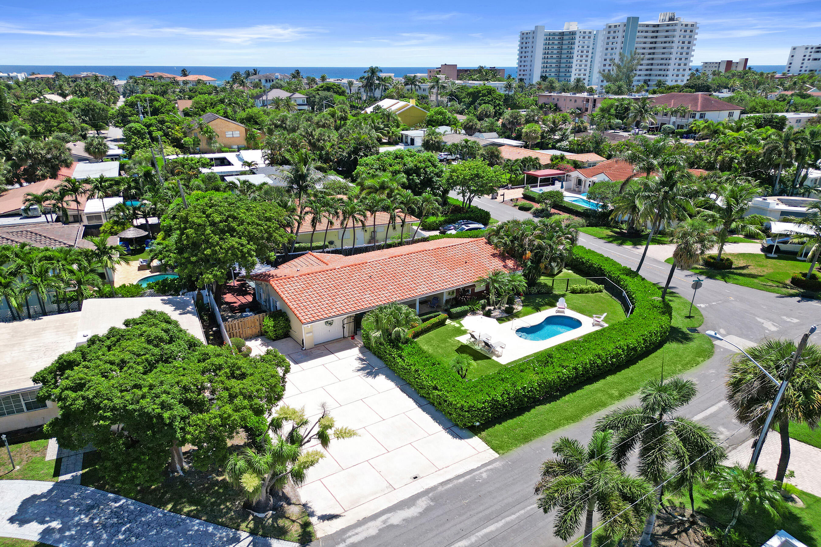 1900 N Riverside Dr Pompano Beach, FL 33062