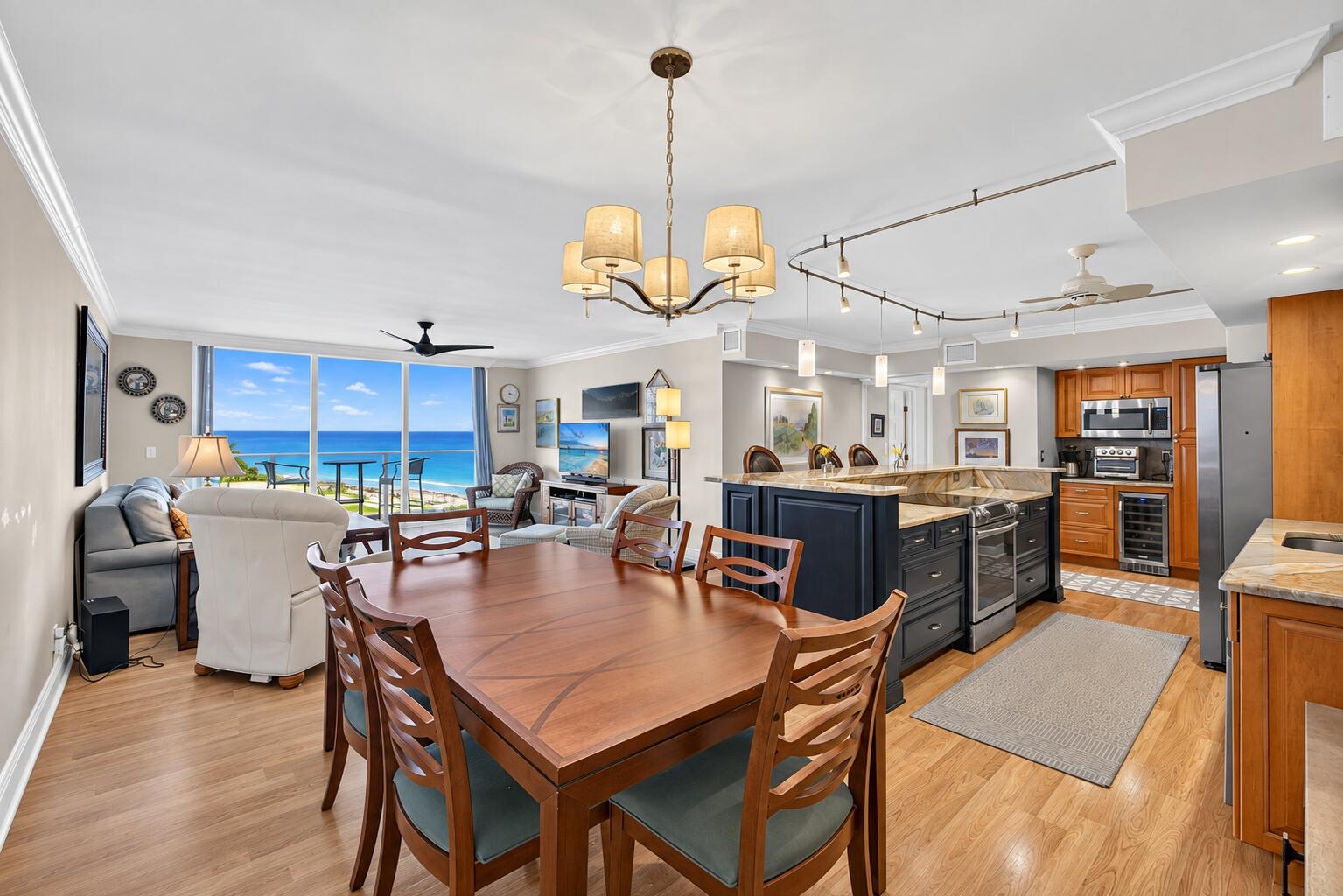 5440 N Ocean Dr #304