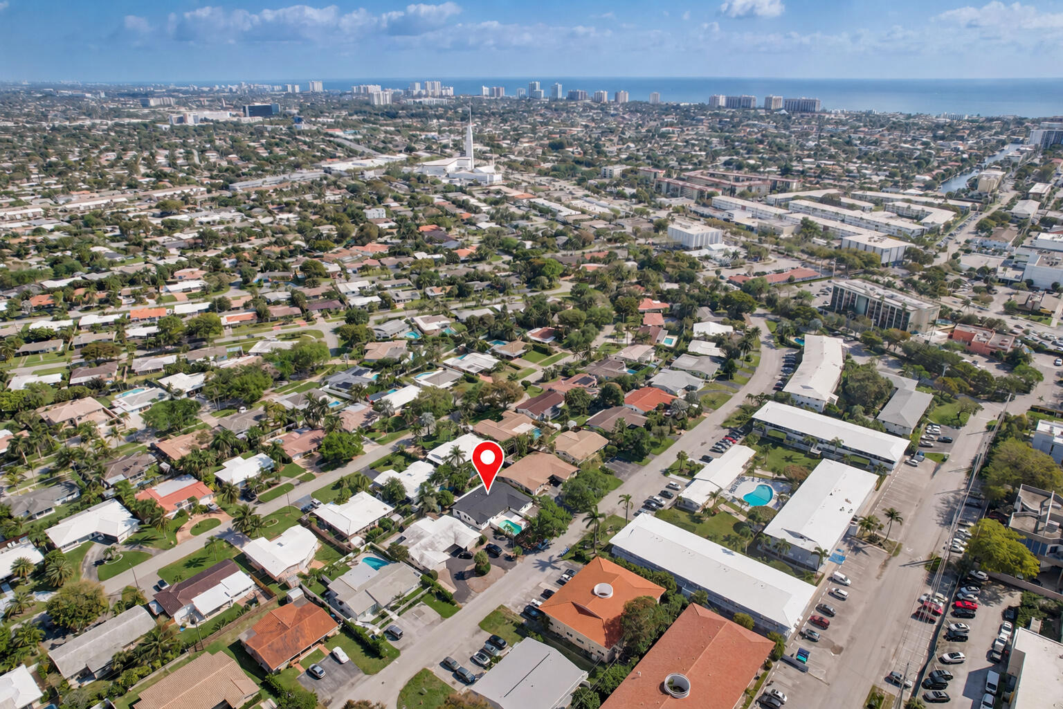 2121 NE 51st Ct Fort Lauderdale, FL 33308